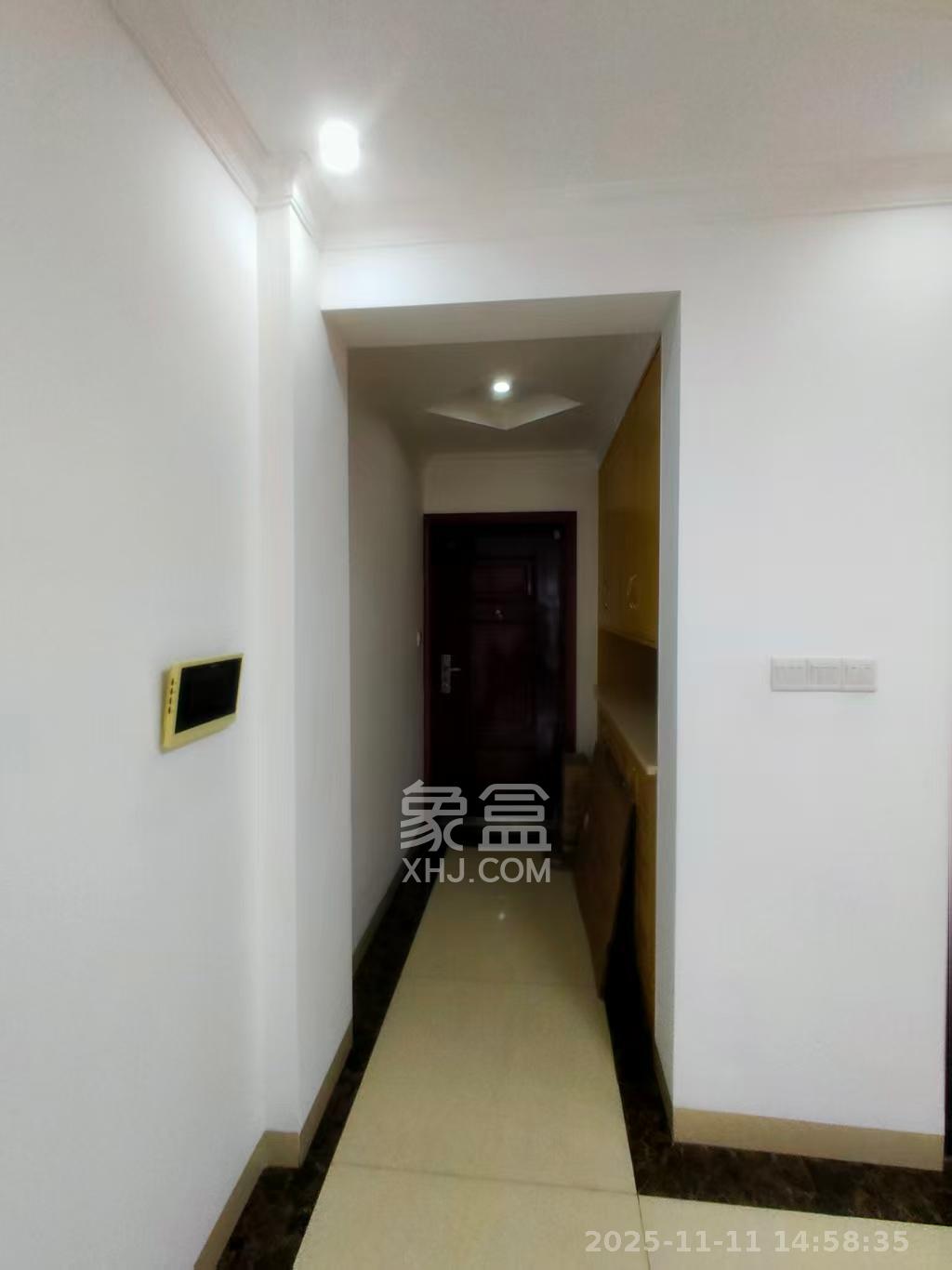 盛世耀凯  3室2厅1卫    2500.0元/月