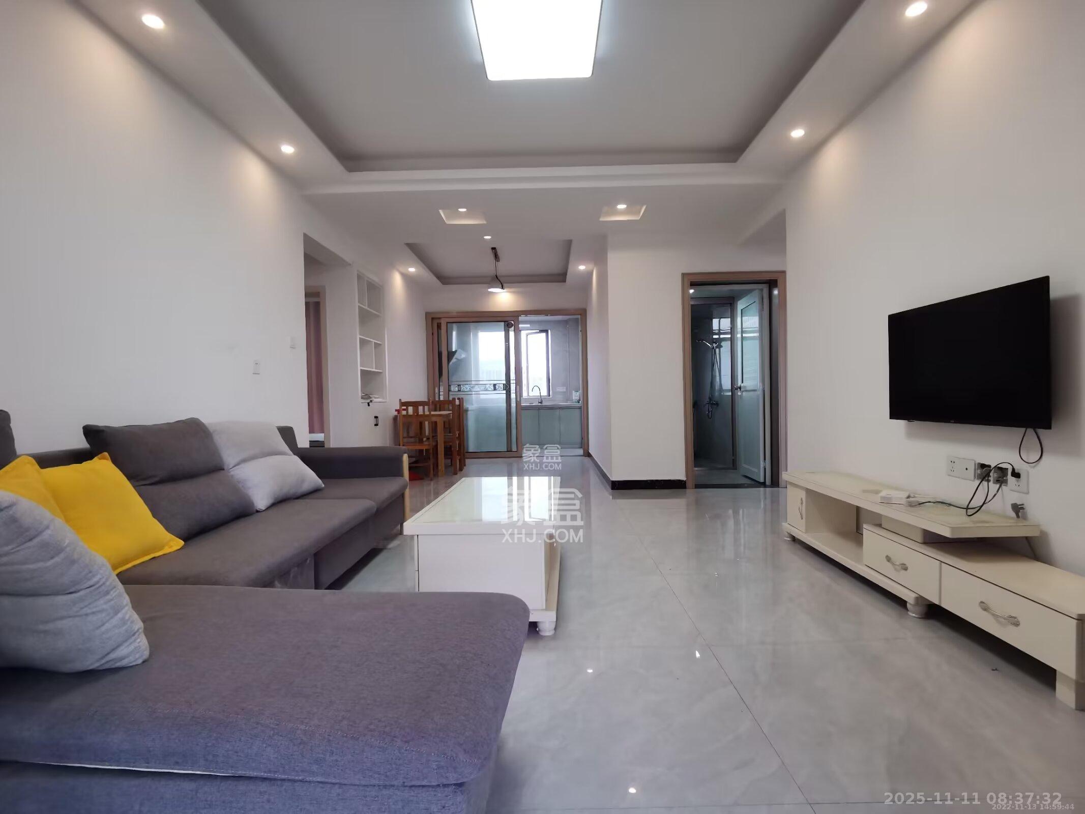 湖湘奥林匹克花园  3室2厅2卫    2200.0元/月