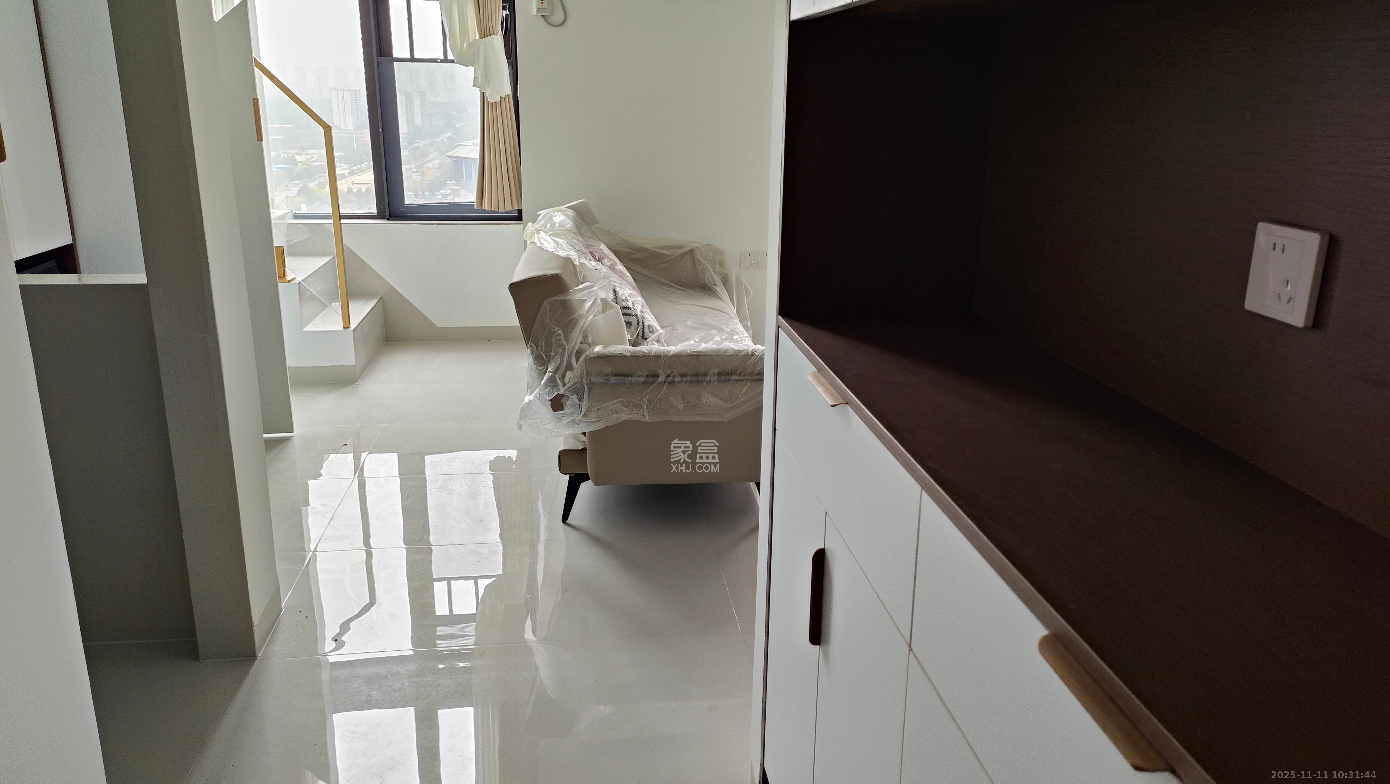 新城悦隽公园  2室1厅1卫    2100.0元/月