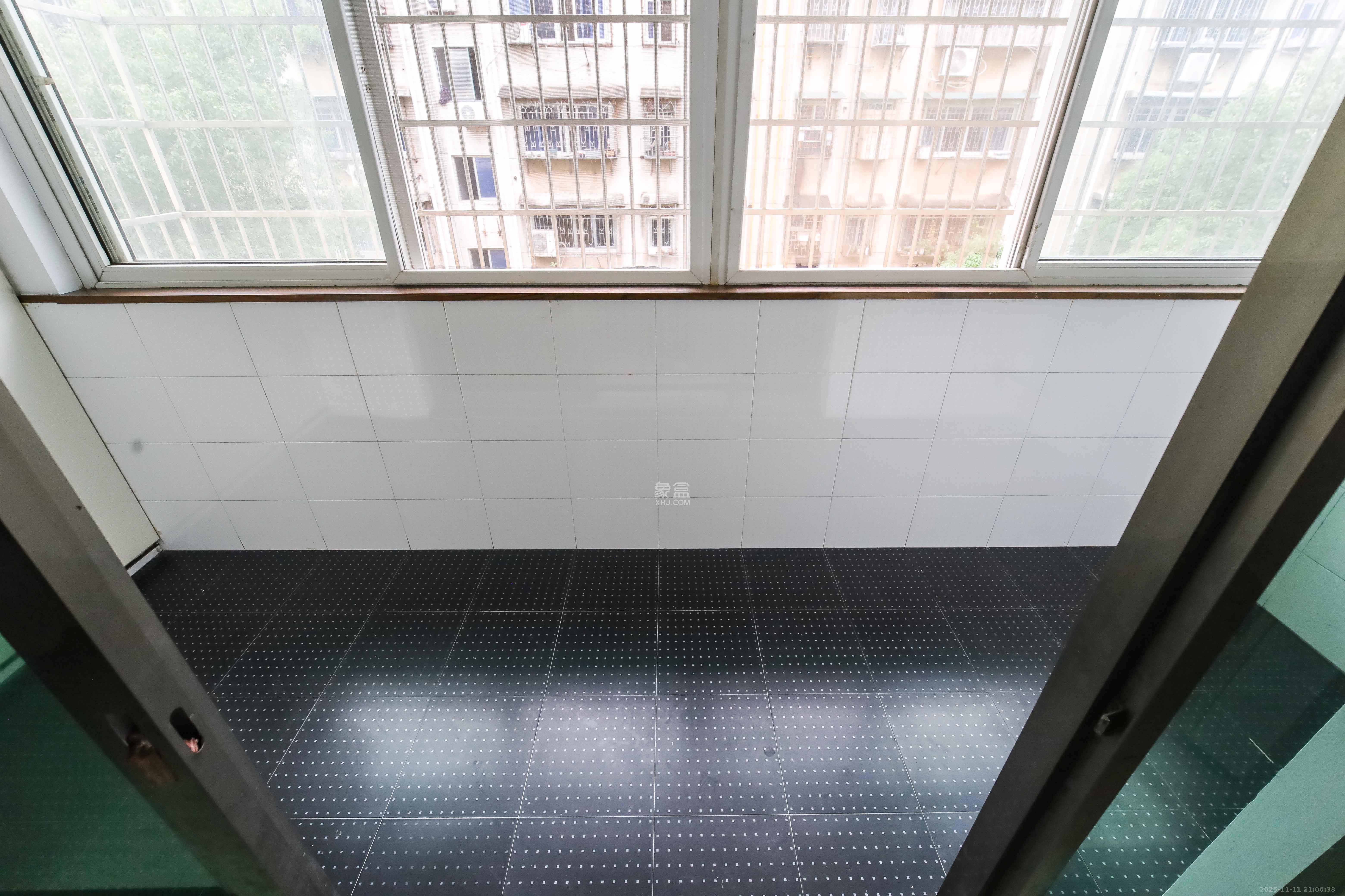 长沙市邮政宿舍(古汉邮局宿舍) 4室2厅2卫 92.8万 长沙市邮政宿舍(古汉邮局宿舍) 4室2厅2卫 92.8万阳台