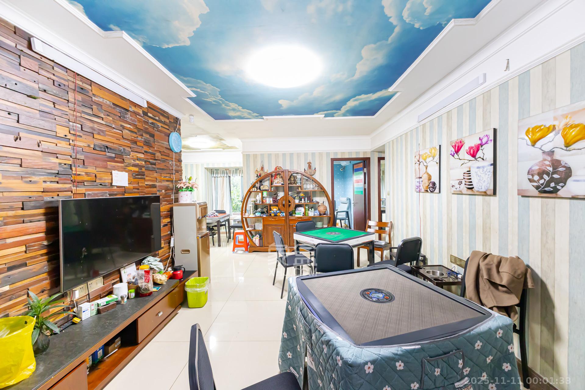 时代倾城一期  3室2厅1卫    82.0万