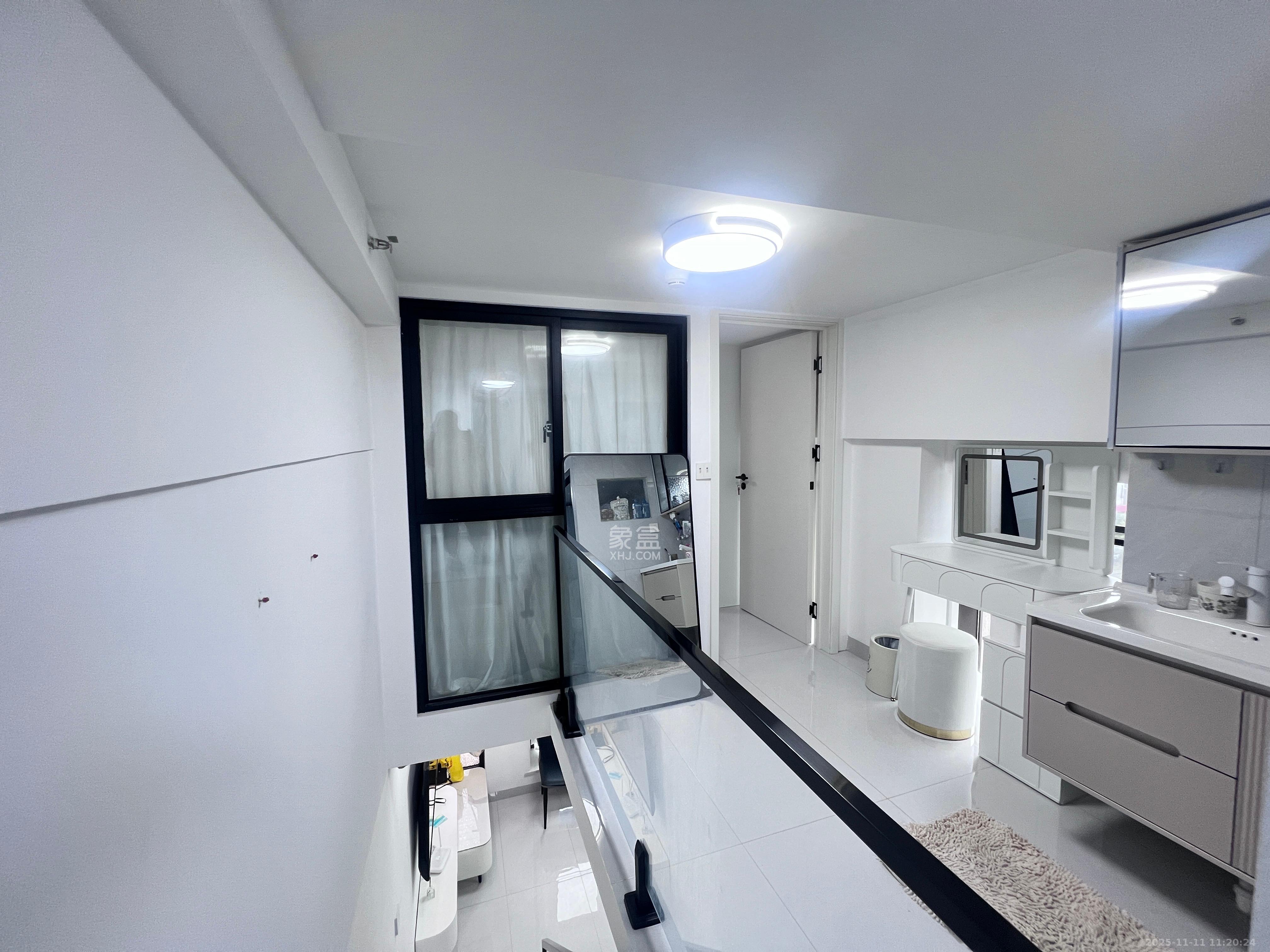 珠江花城好世界  1室1厅1卫    2300.0元/月室内图