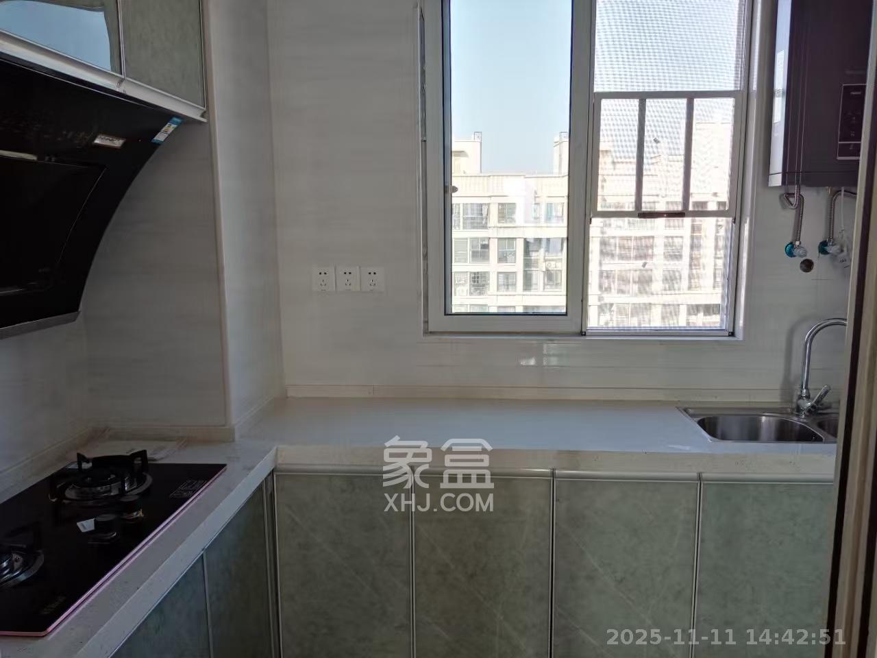 金科时代中心  3室2厅2卫    2800.0元/月室内图