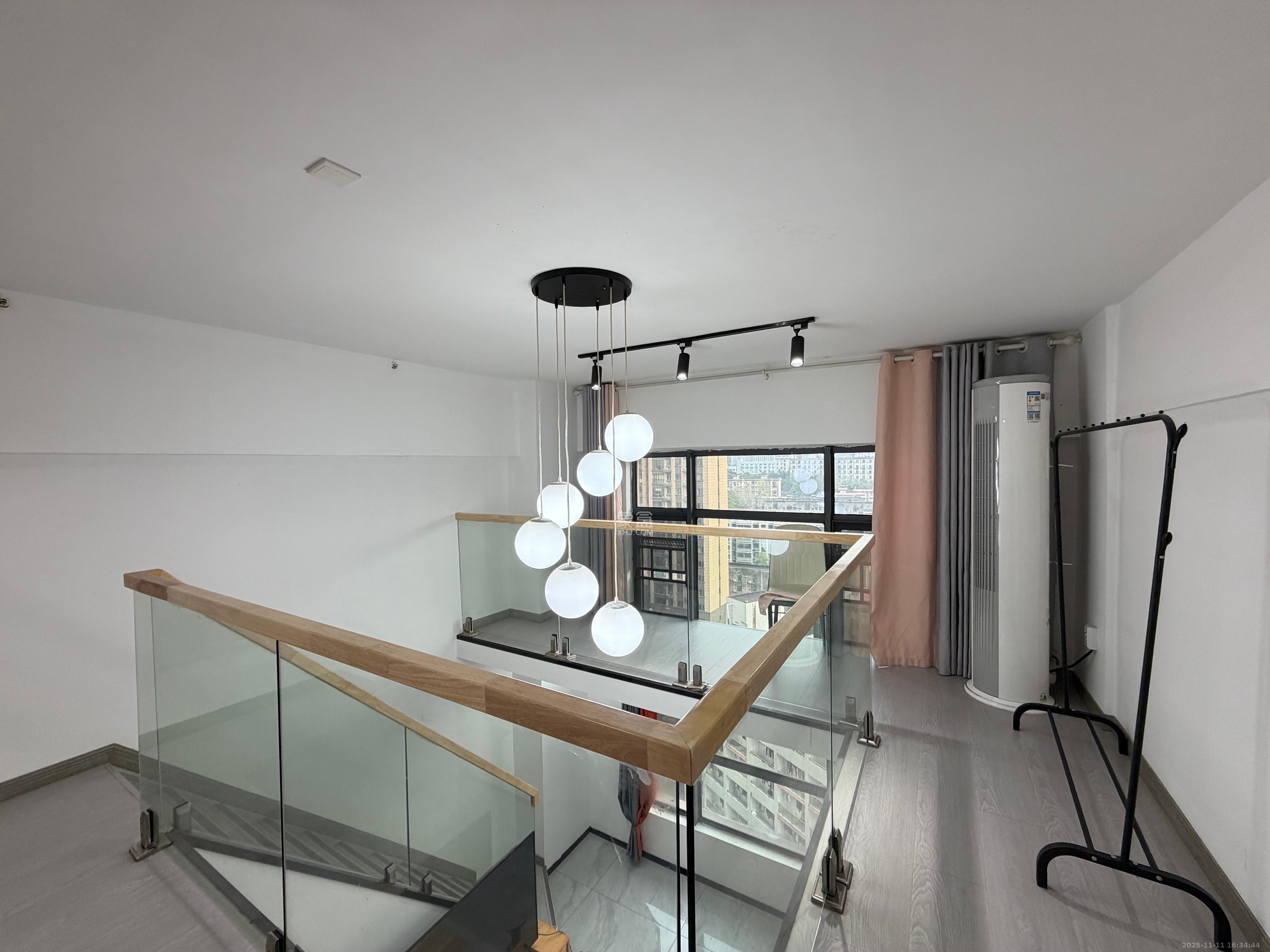 荣盛花语书苑 1室1厅1卫 2000.0元/月 荣盛花语书苑 1室1厅1卫 2000.0元/月室内图