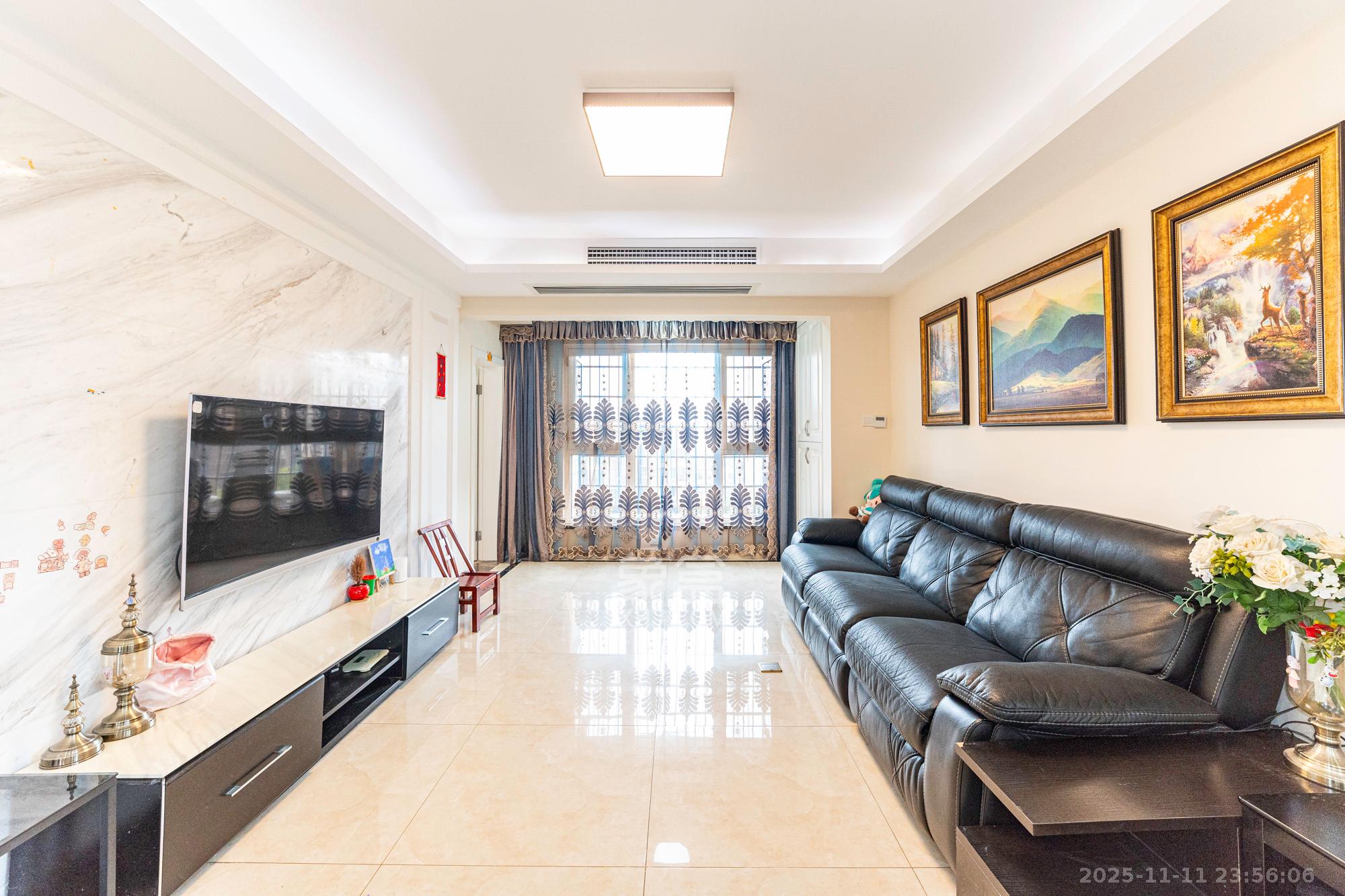 星湖湾一期高层  4室2厅2卫    108.0万