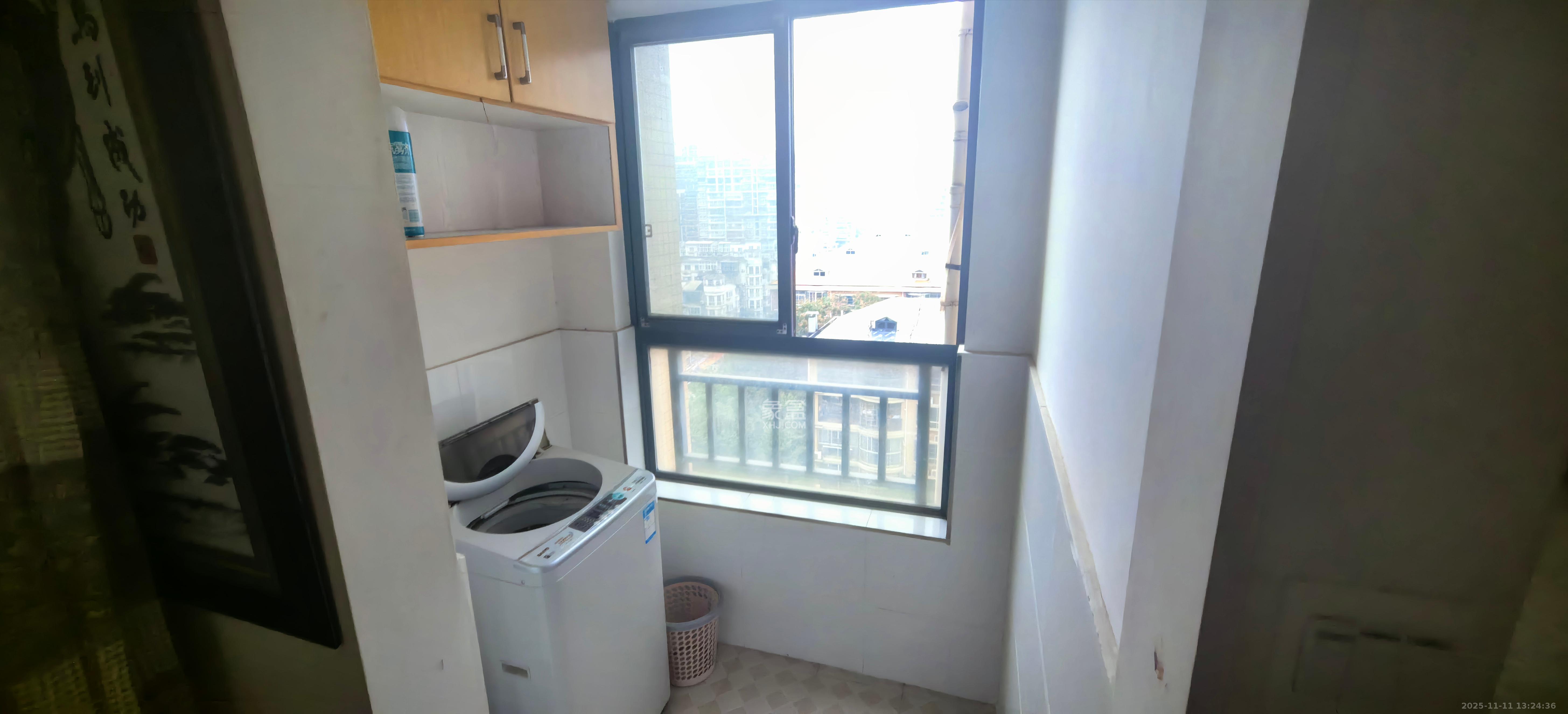 上峰苑(兰亭玥岛) 1室0厅1卫 1600.0元/月 上峰苑(兰亭玥岛) 1室0厅1卫 1600.0元/月室内图