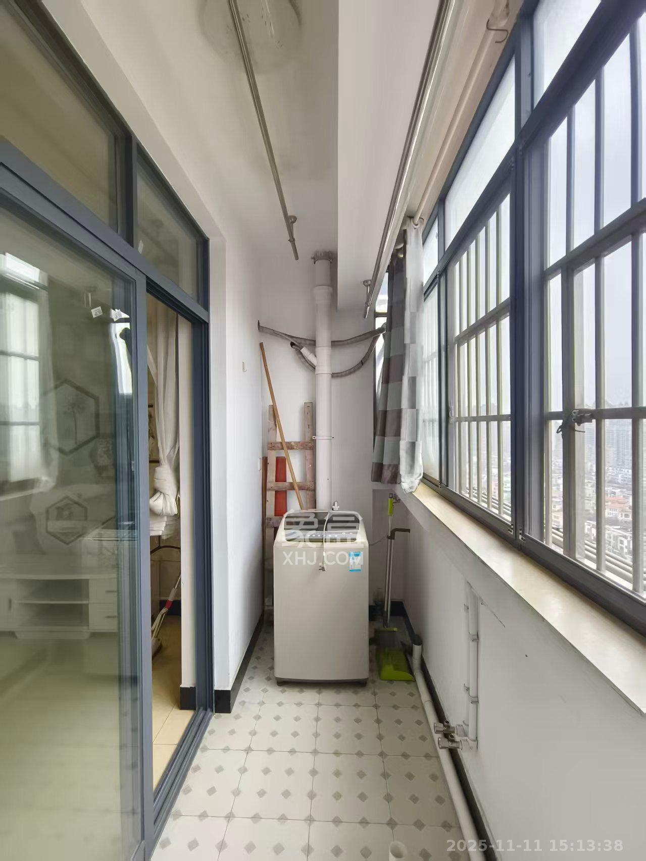 Cross尚公馆  1室1厅1卫    1300.0元/月室内图