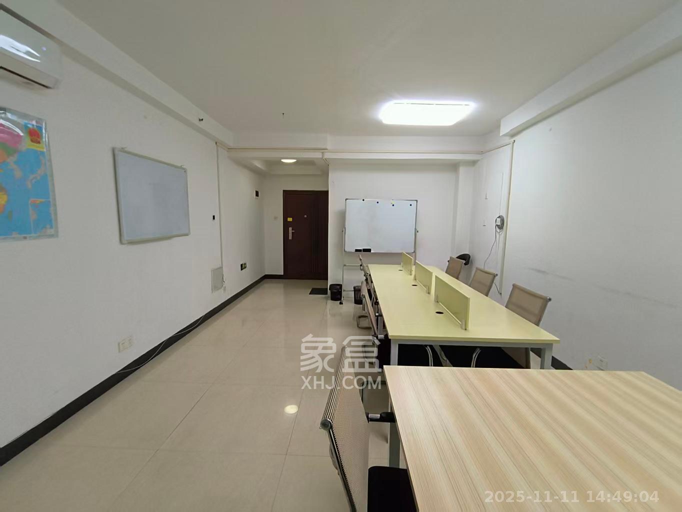 人瑞潇湘国际  1室1厅0卫    2100.0元/月室内图