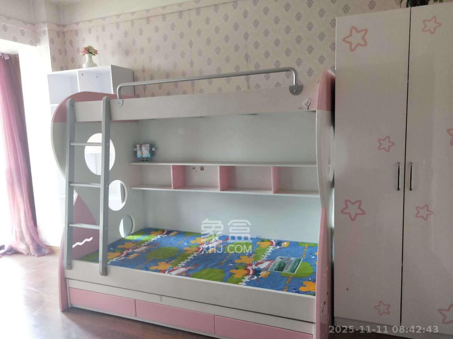 五一华府 3室2厅1卫 4000.0元/月 五一华府 3室2厅1卫 4000.0元/月室内图