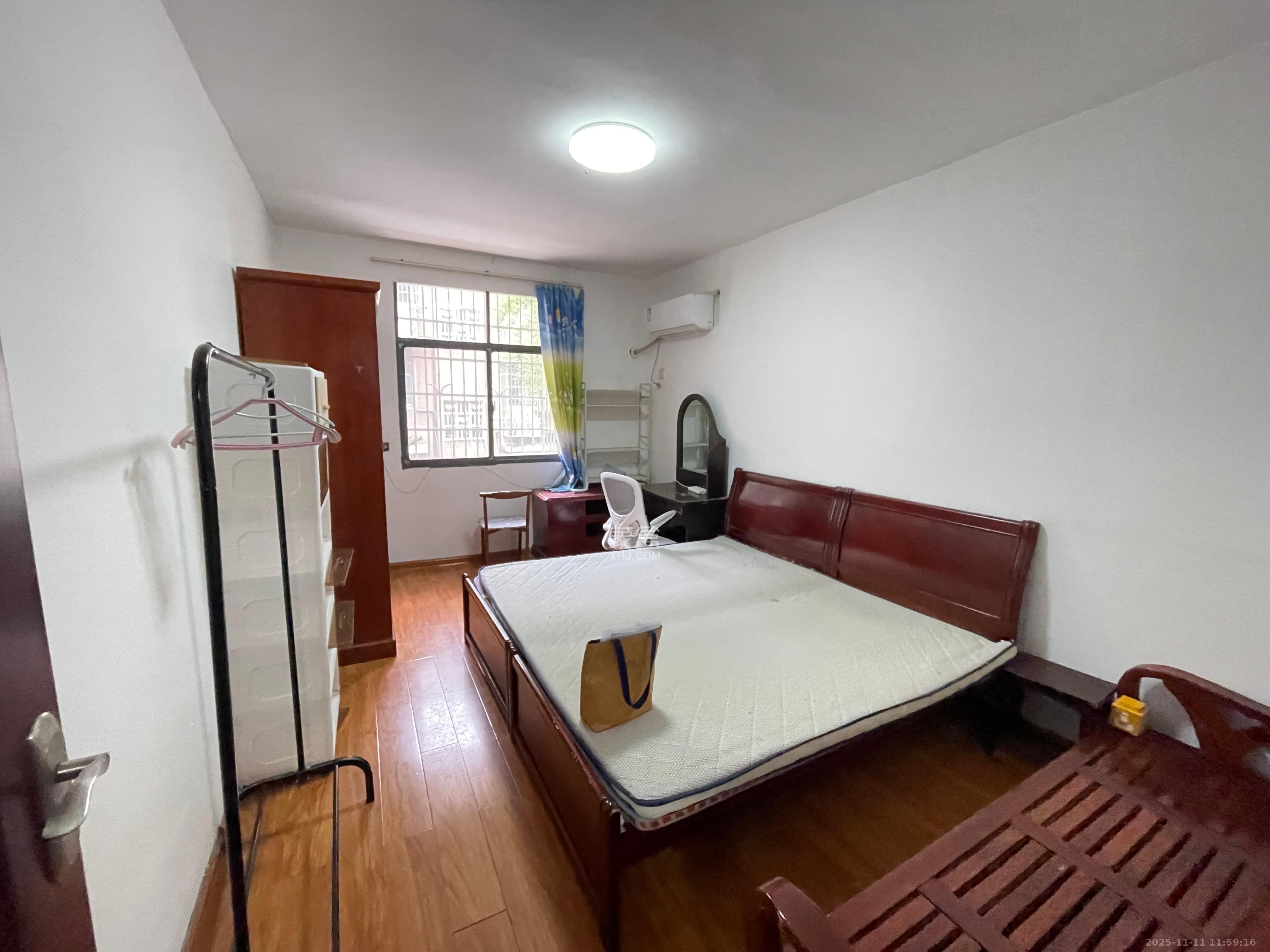 荷叶塘社区（雨花区）  2室1厅1卫    1400.0元/月