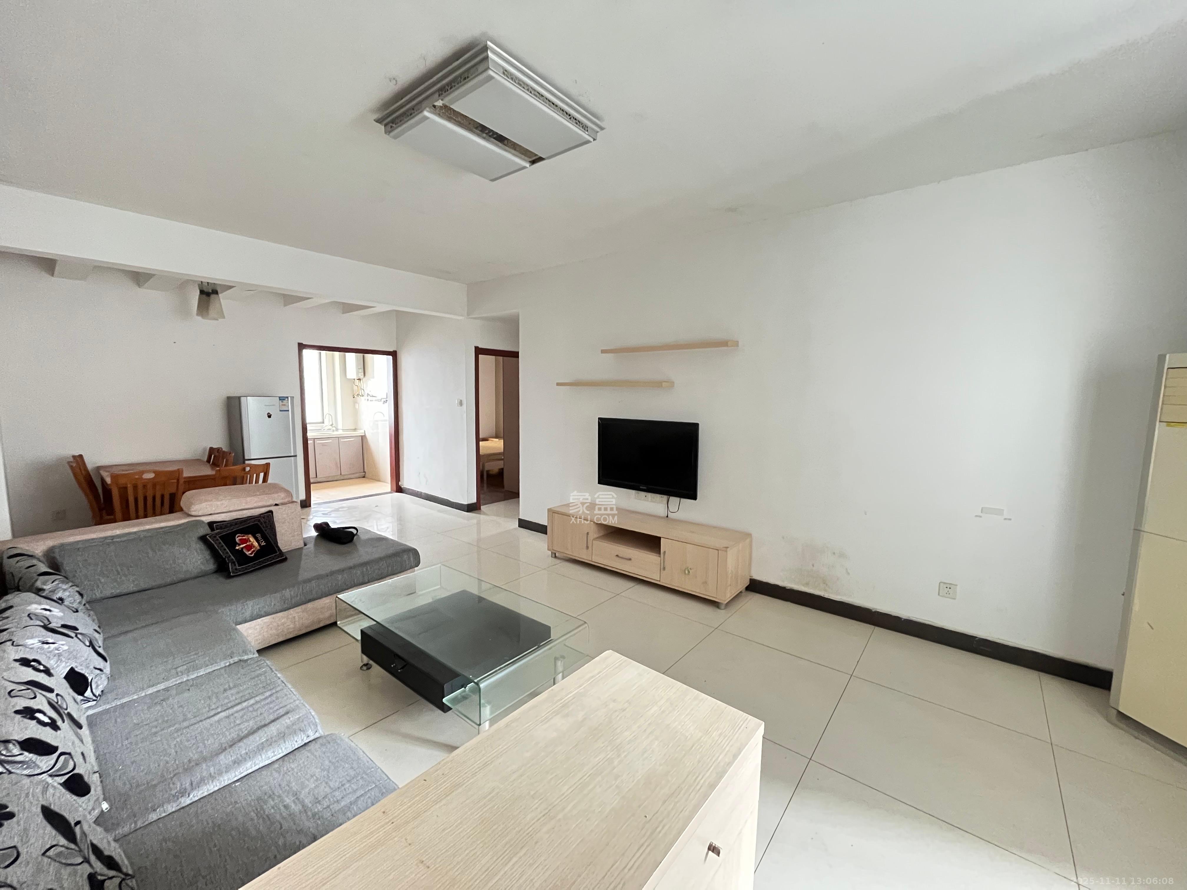 美寓明城  2室2厅1卫    2400.0元/月