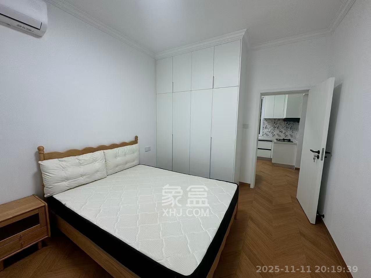 安塑宿舍  1室1厅1卫    2100.0元/月室内图