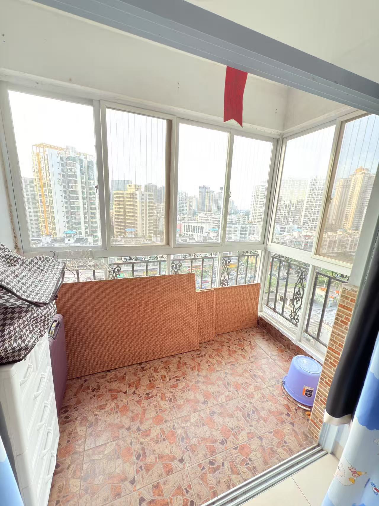 森基美好园  3室2厅2卫    2900.0元/月室内图