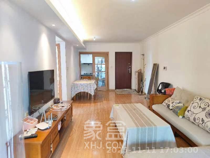 万科魅力之城  3室2厅1卫    2600.0元/月