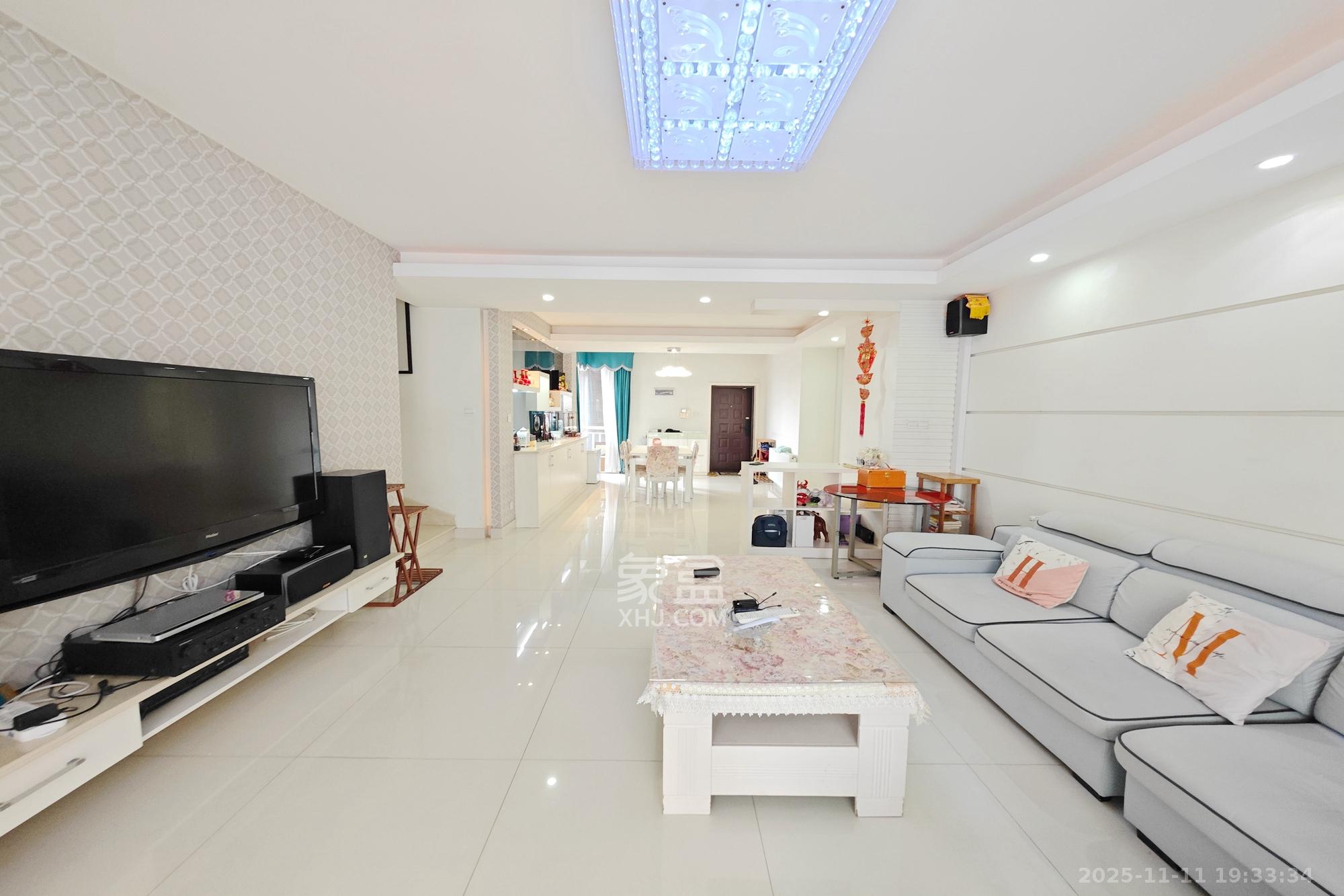 菁华源  4室2厅2卫    115.8万