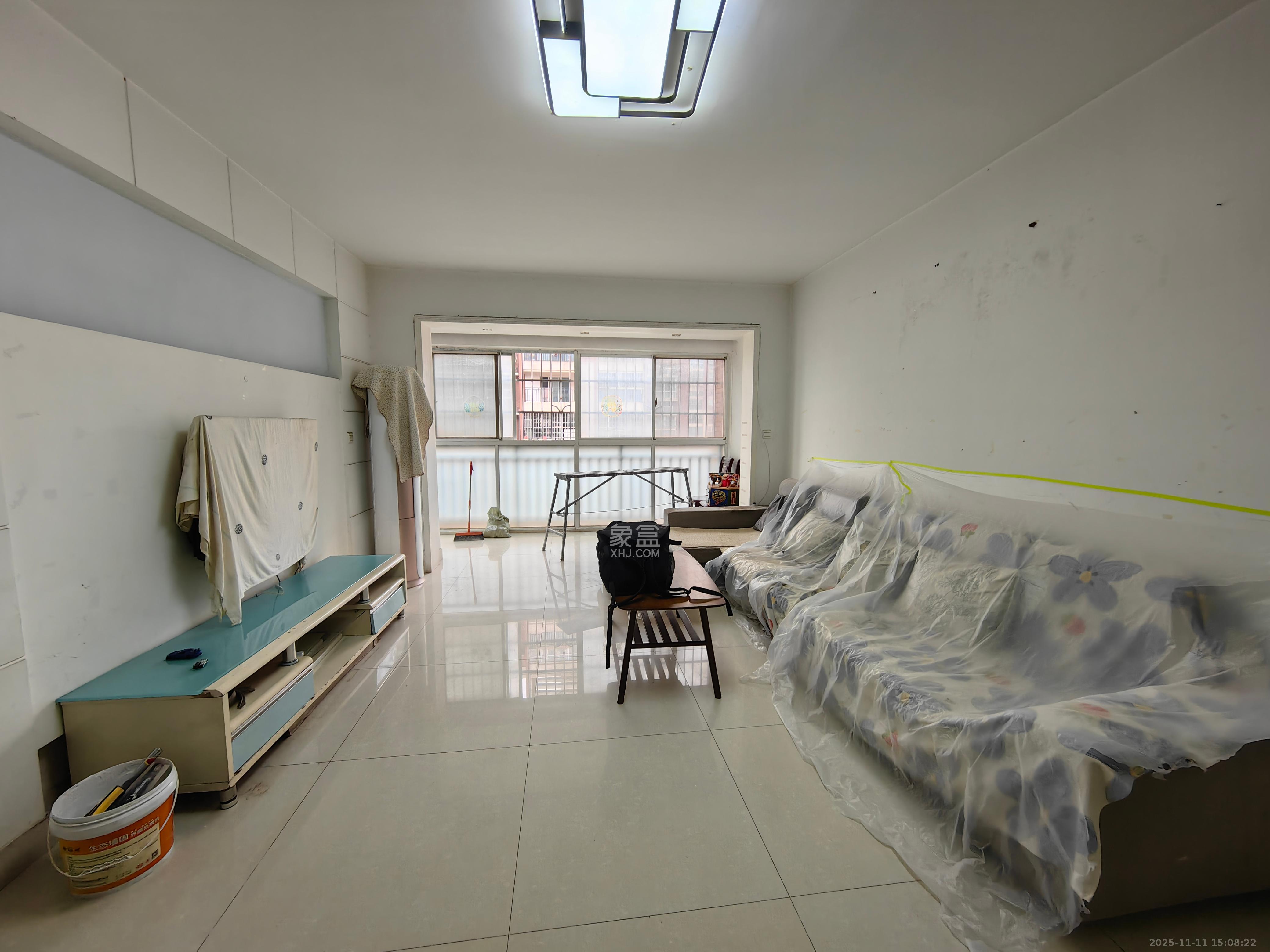 星城雅郡  1室2厅2卫    1500.0元/月室内图