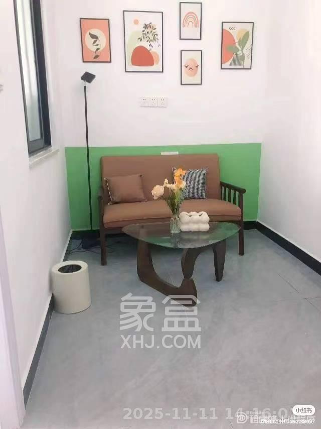 碧桂园印象  1室1厅1卫    1600.0元/月室内图