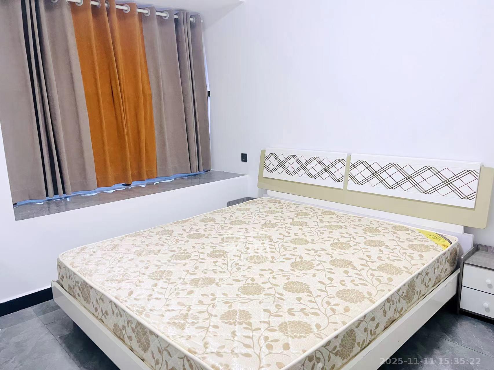 明昇壹城（明昇时代广场）二期  3室2厅2卫    3200.0元/月室内图