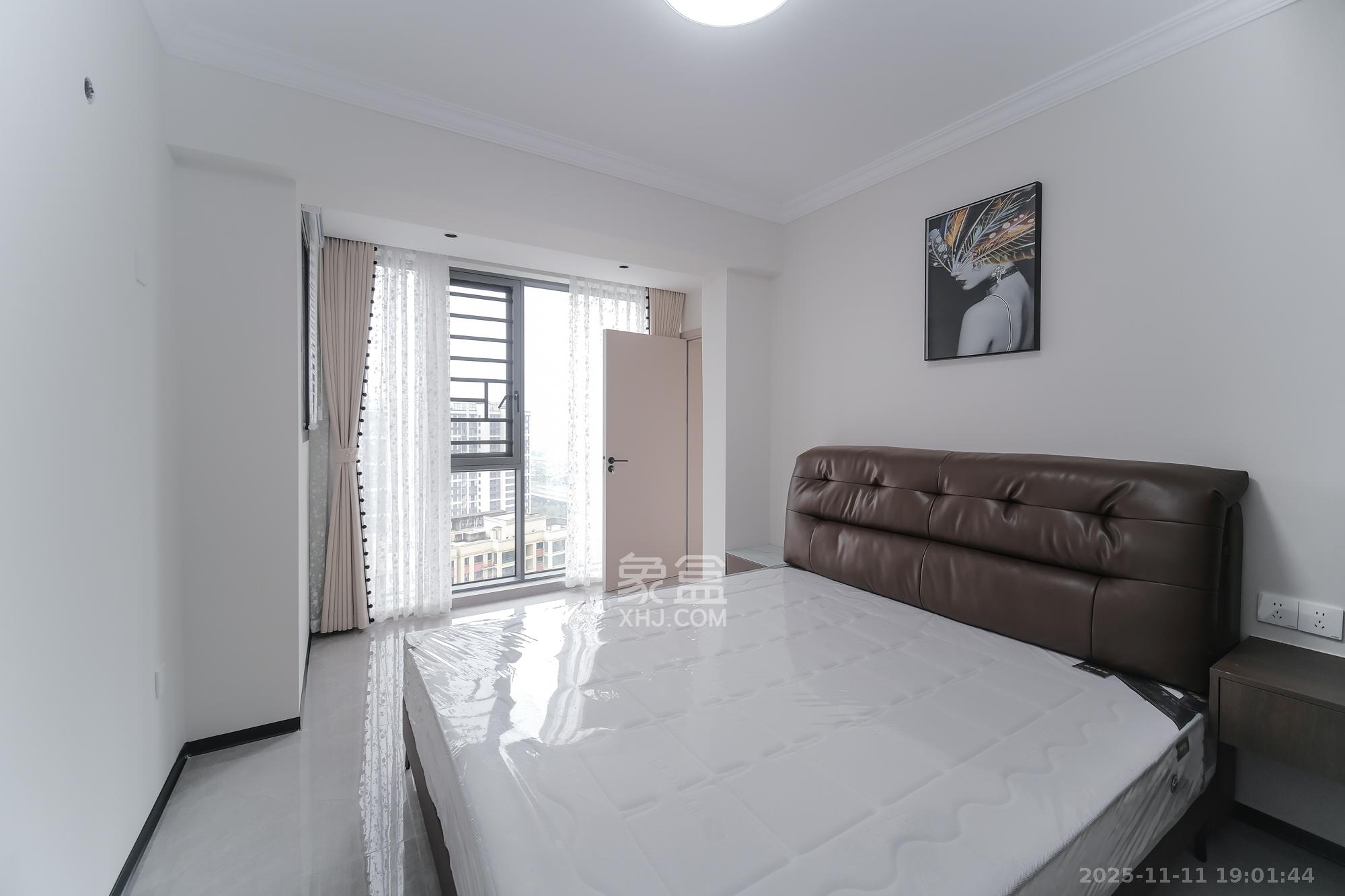 和悦城(蟠龙景苑) 3室2厅2卫 72.8万 和悦城(蟠龙景苑) 3室2厅2卫 72.8万卧室