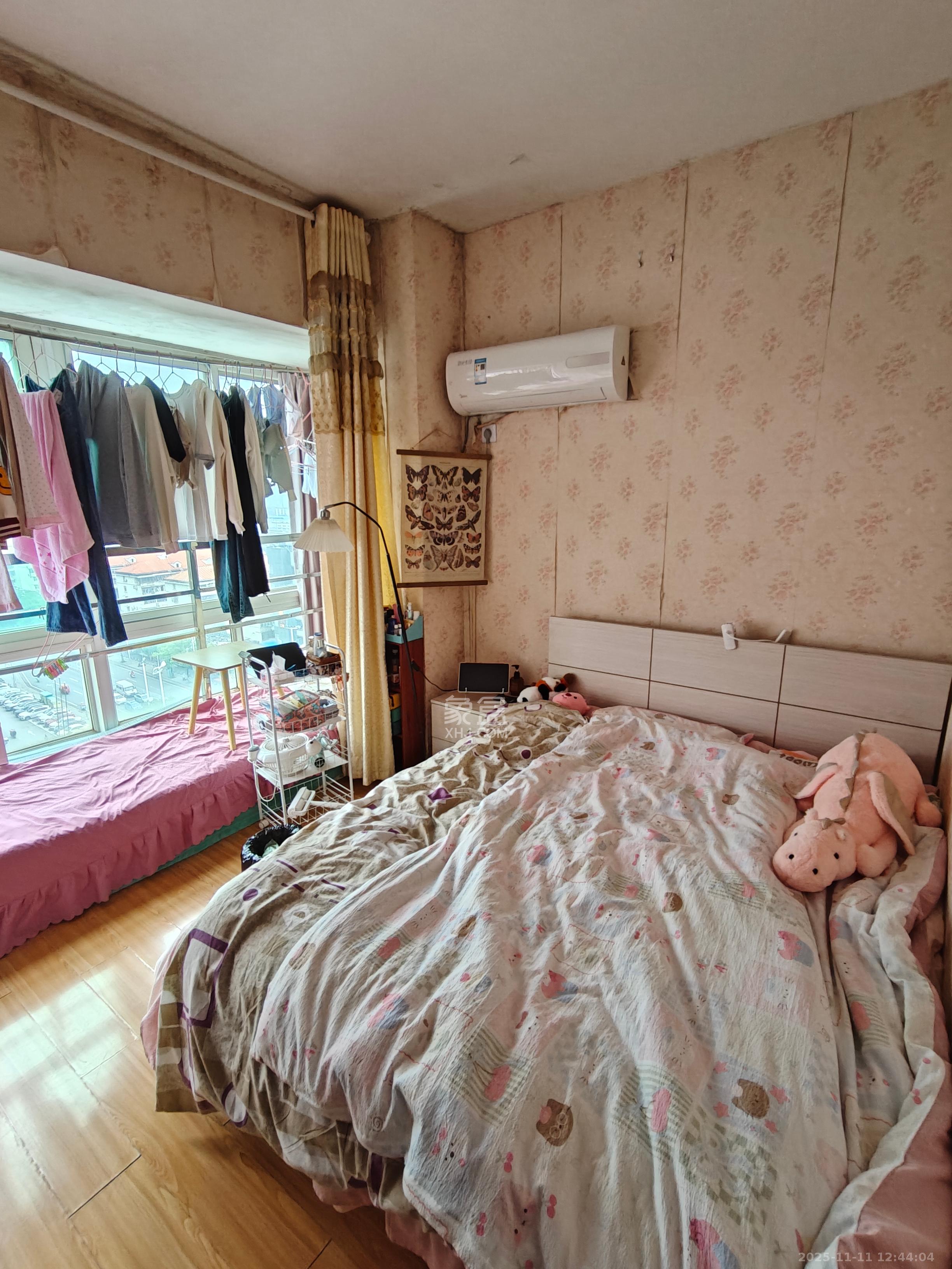 几米空间  1室1厅1卫    1400.0元/月室内图