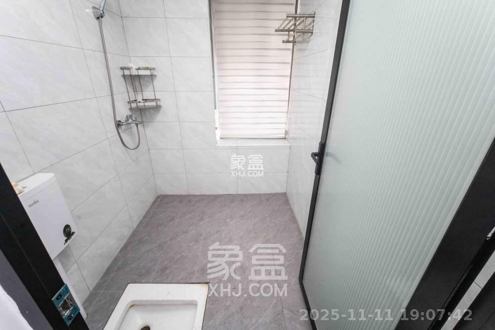 德奥悦东方  4室2厅2卫    4000.0元/月室内图