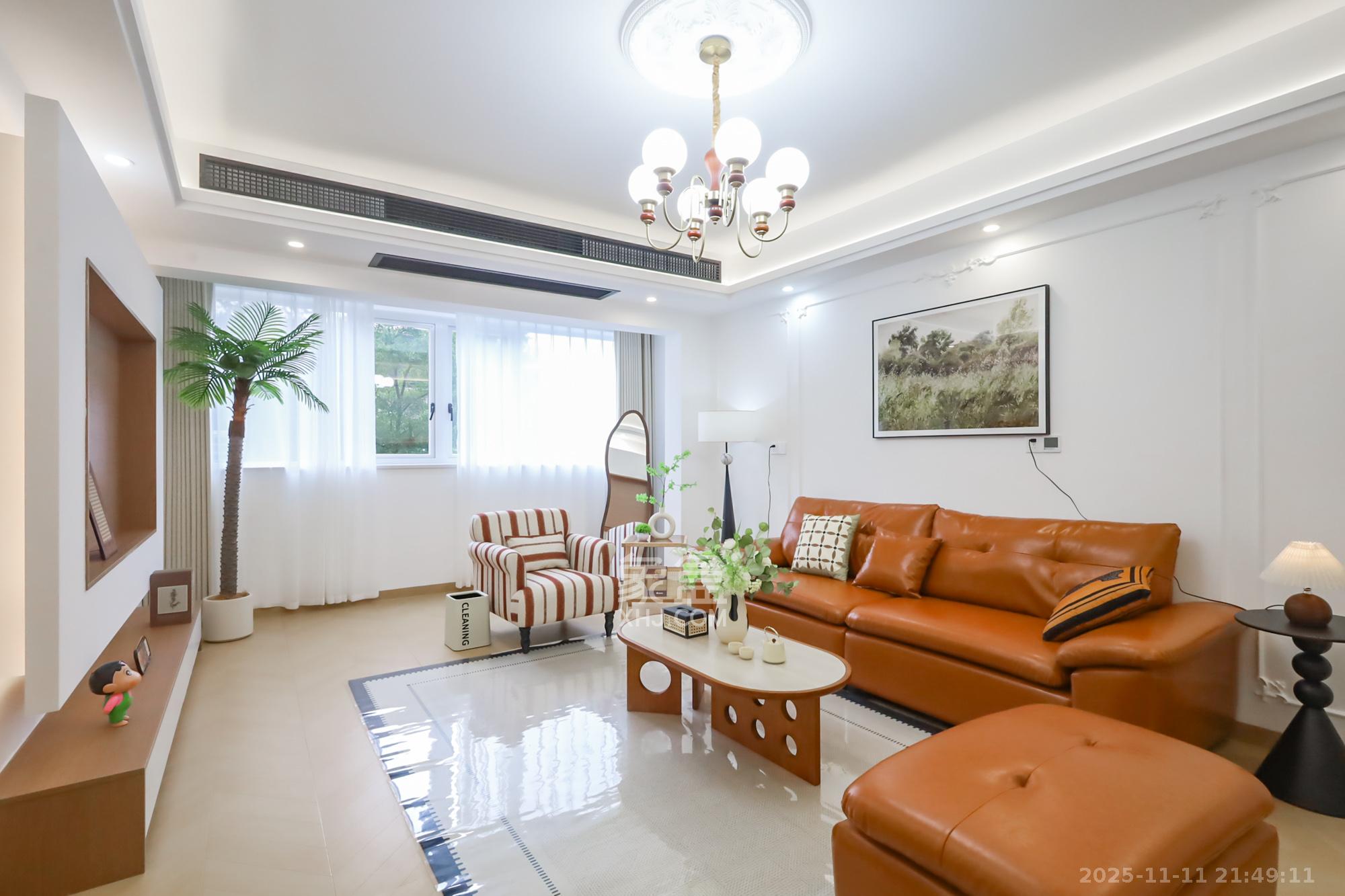 香海西岸  4室2厅2卫    122.8万