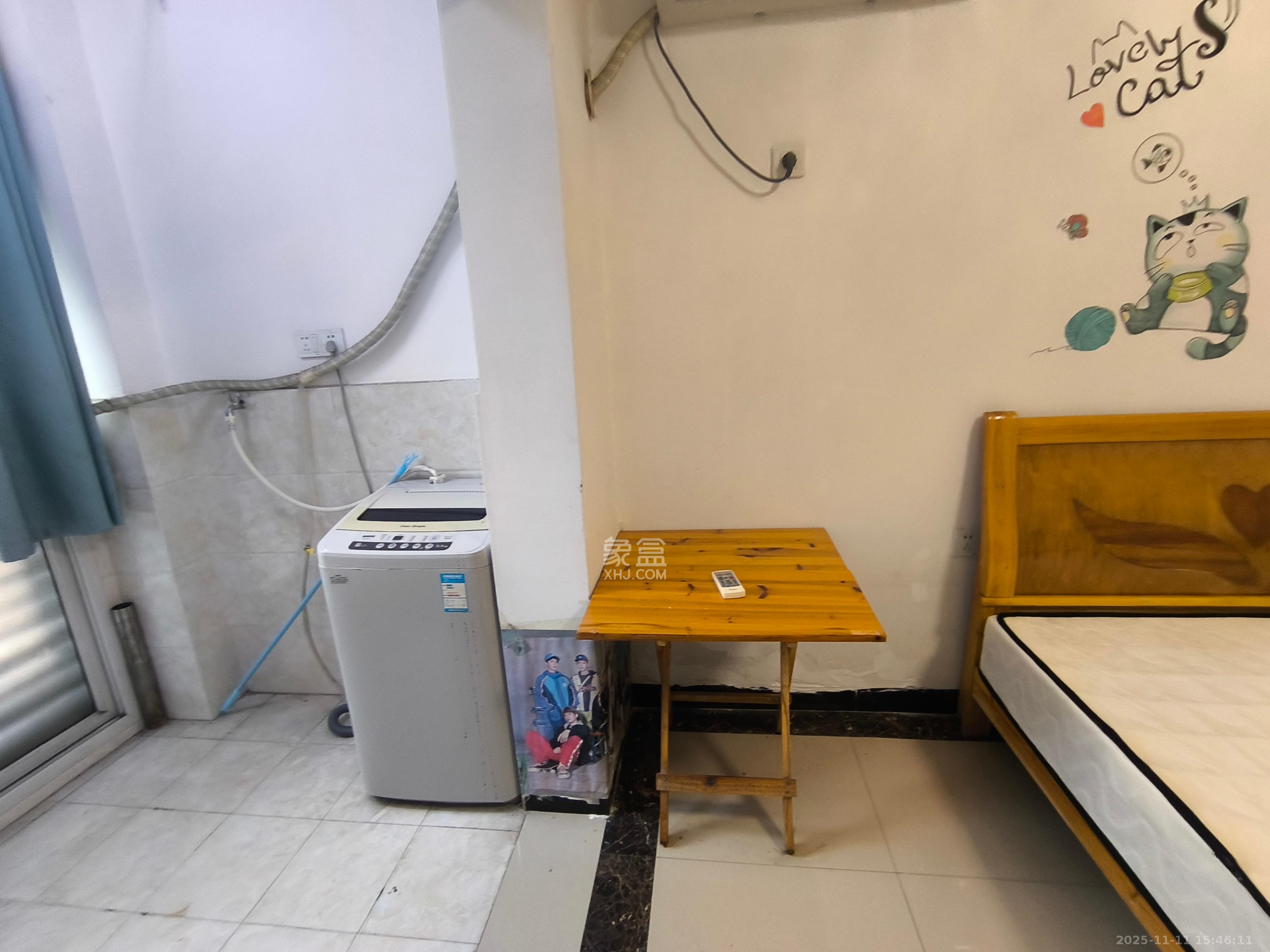 东方航标  1室1厅1卫    1100.0元/月室内图