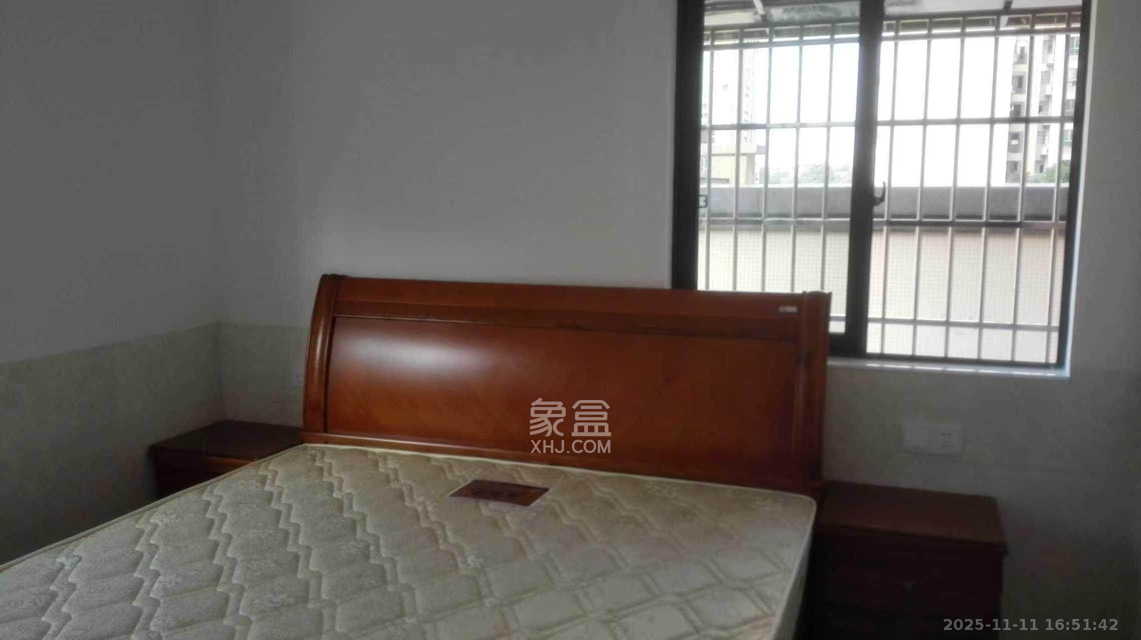 上峰苑（兰亭玥岛）  3室2厅1卫    2200.0元/月室内图