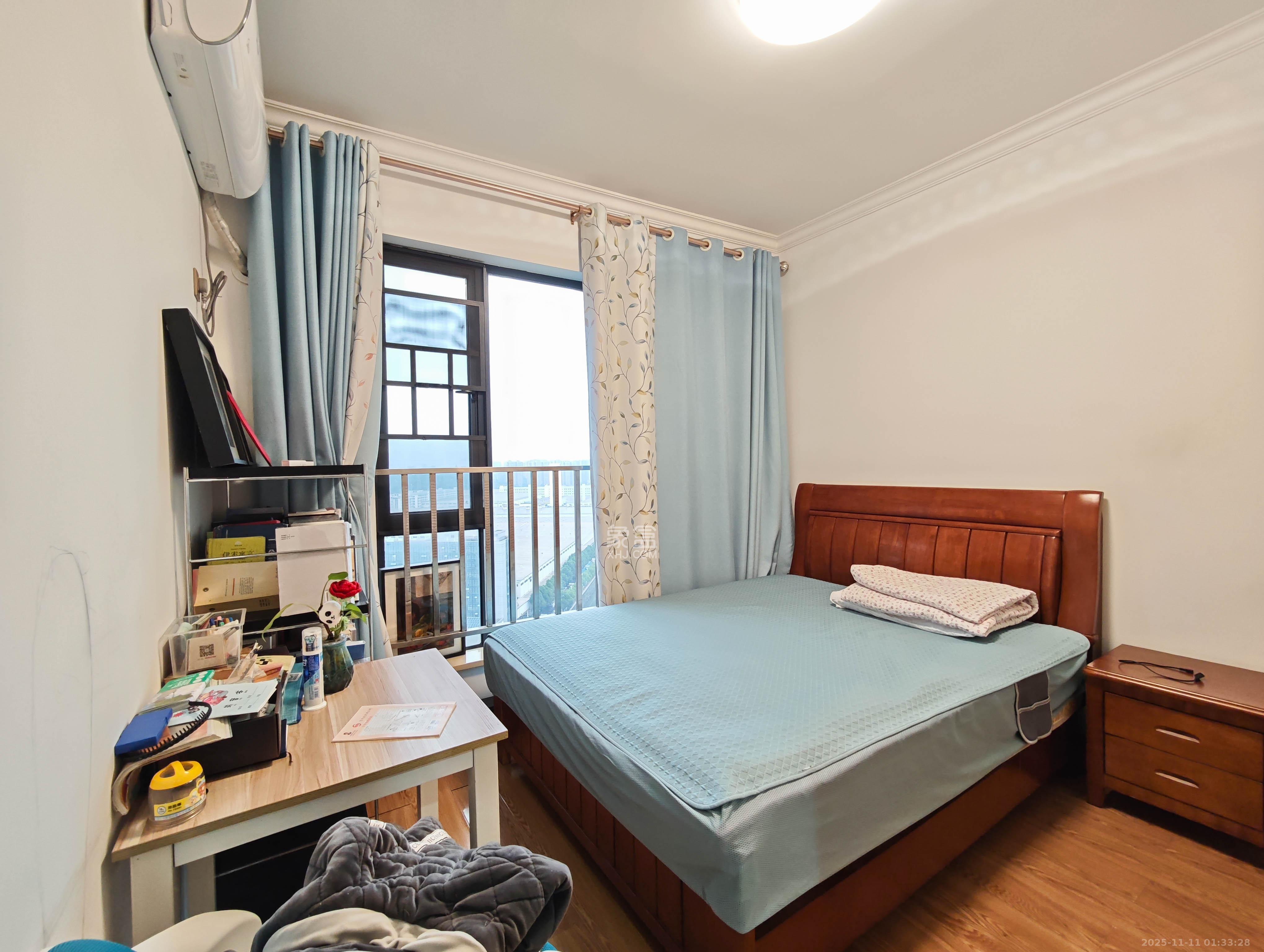 南庭城果 3室2厅2卫 76.8万 南庭城果 3室2厅2卫 76.8万卧室