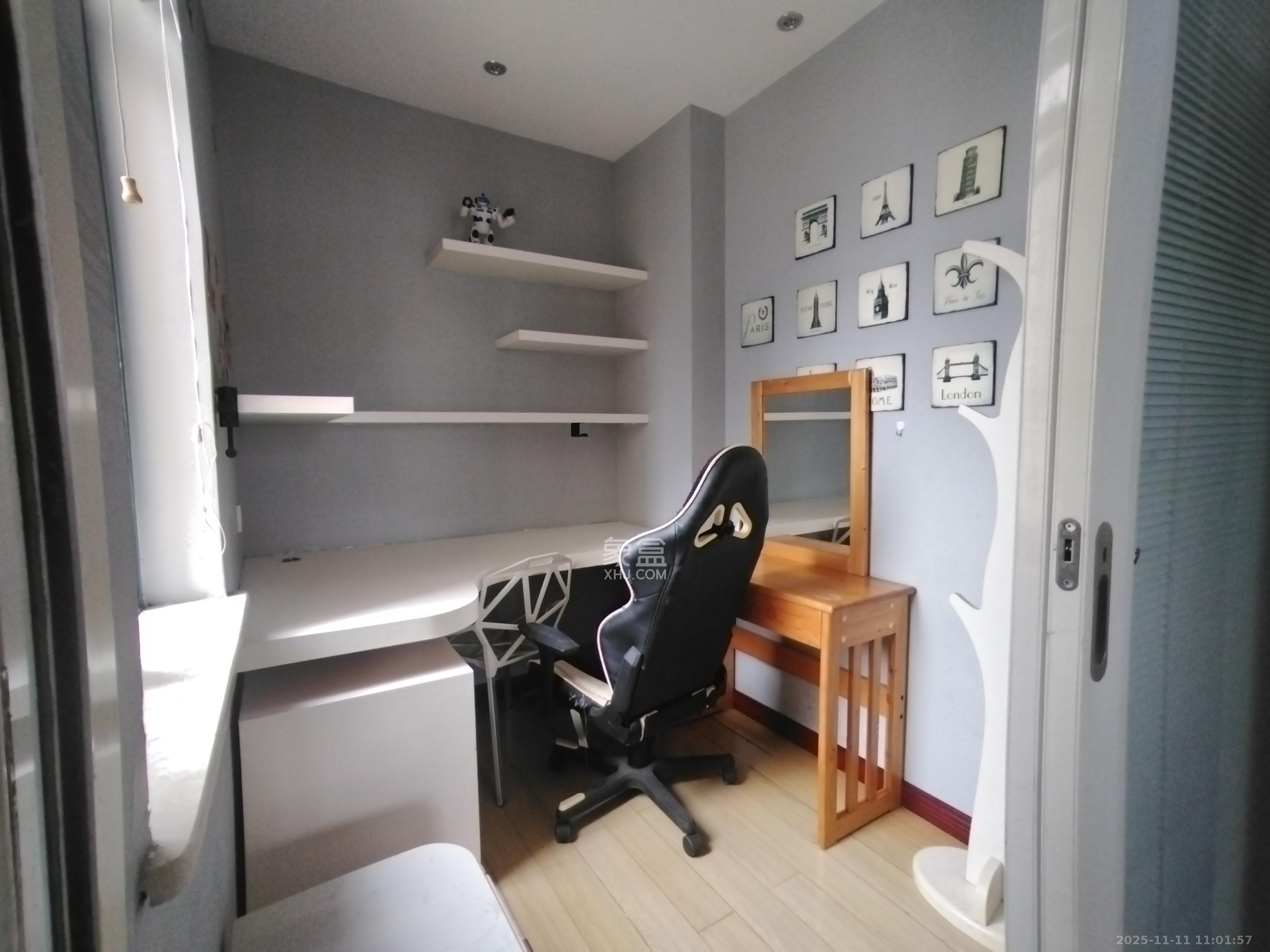 滨江金座  3室2厅2卫    3200.0元/月室内图