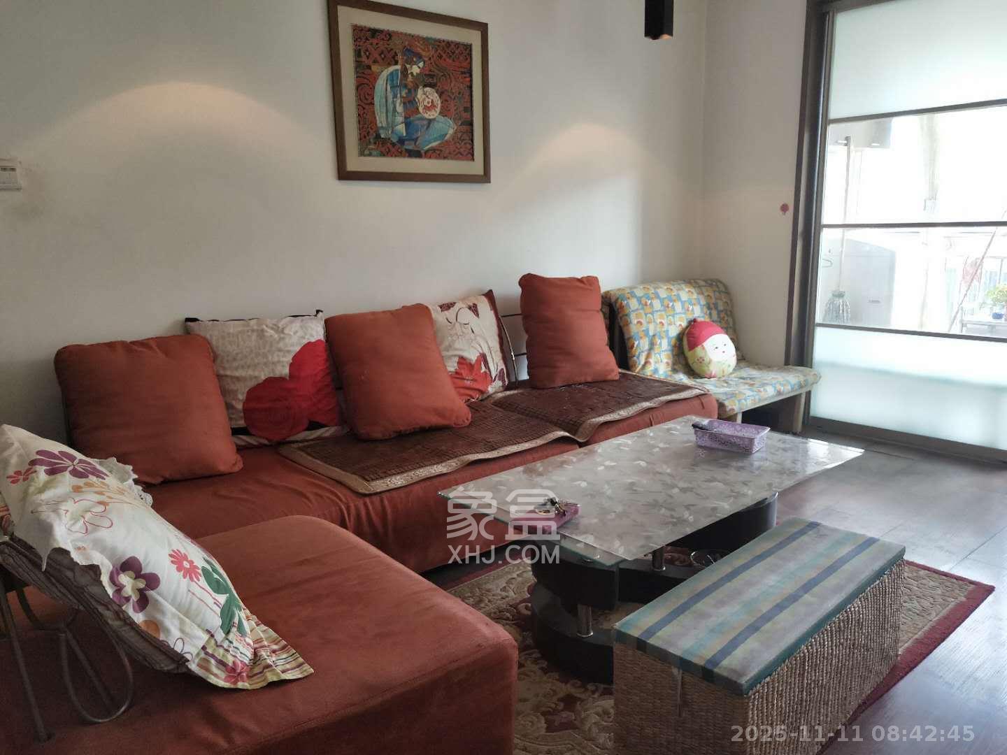 五一华府 3室2厅1卫 4000.0元/月 五一华府 3室2厅1卫 4000.0元/月室内图