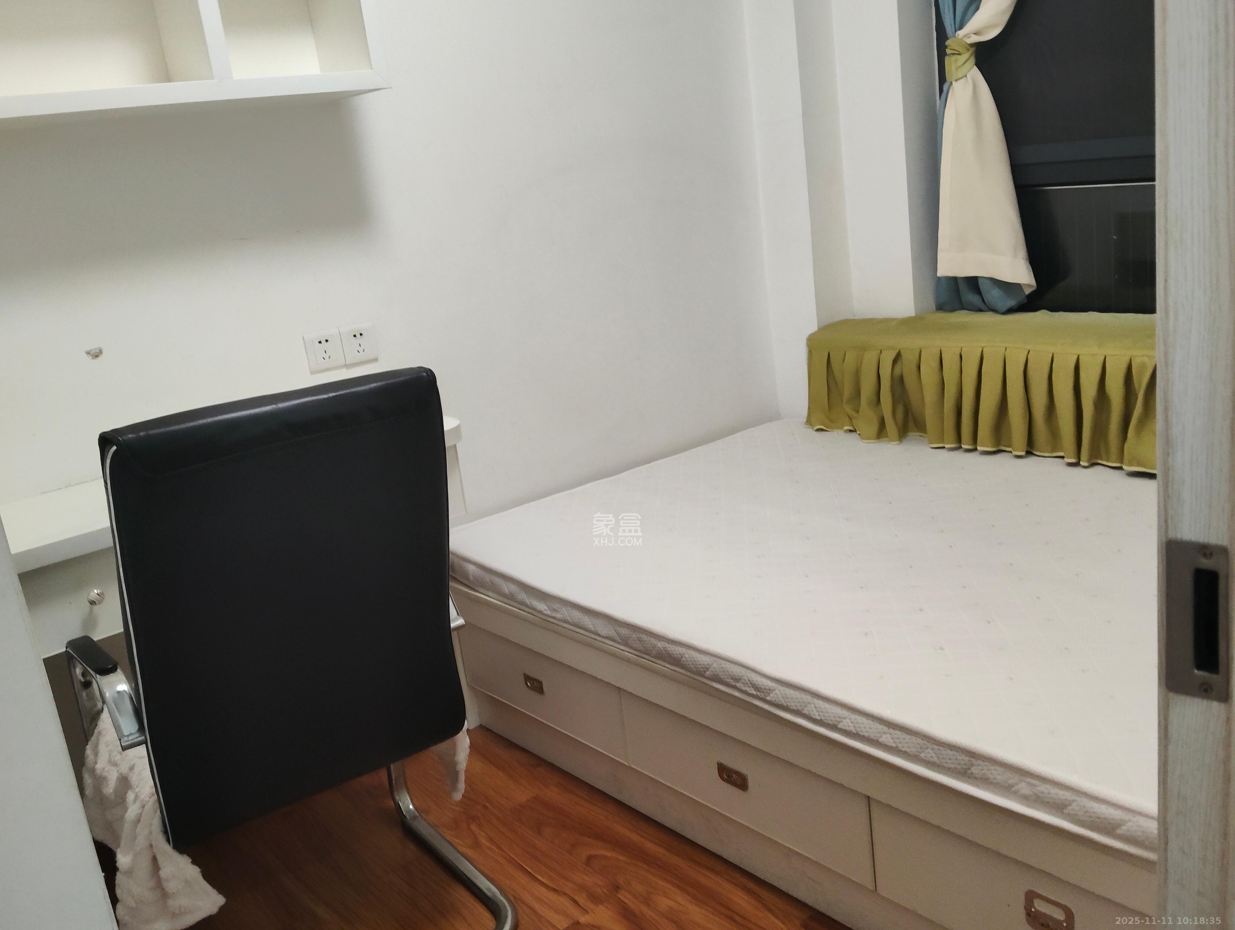 好莱城(弘德西街) 1室0厅0卫 2000.0元/月 好莱城(弘德西街) 1室0厅0卫 2000.0元/月室内图