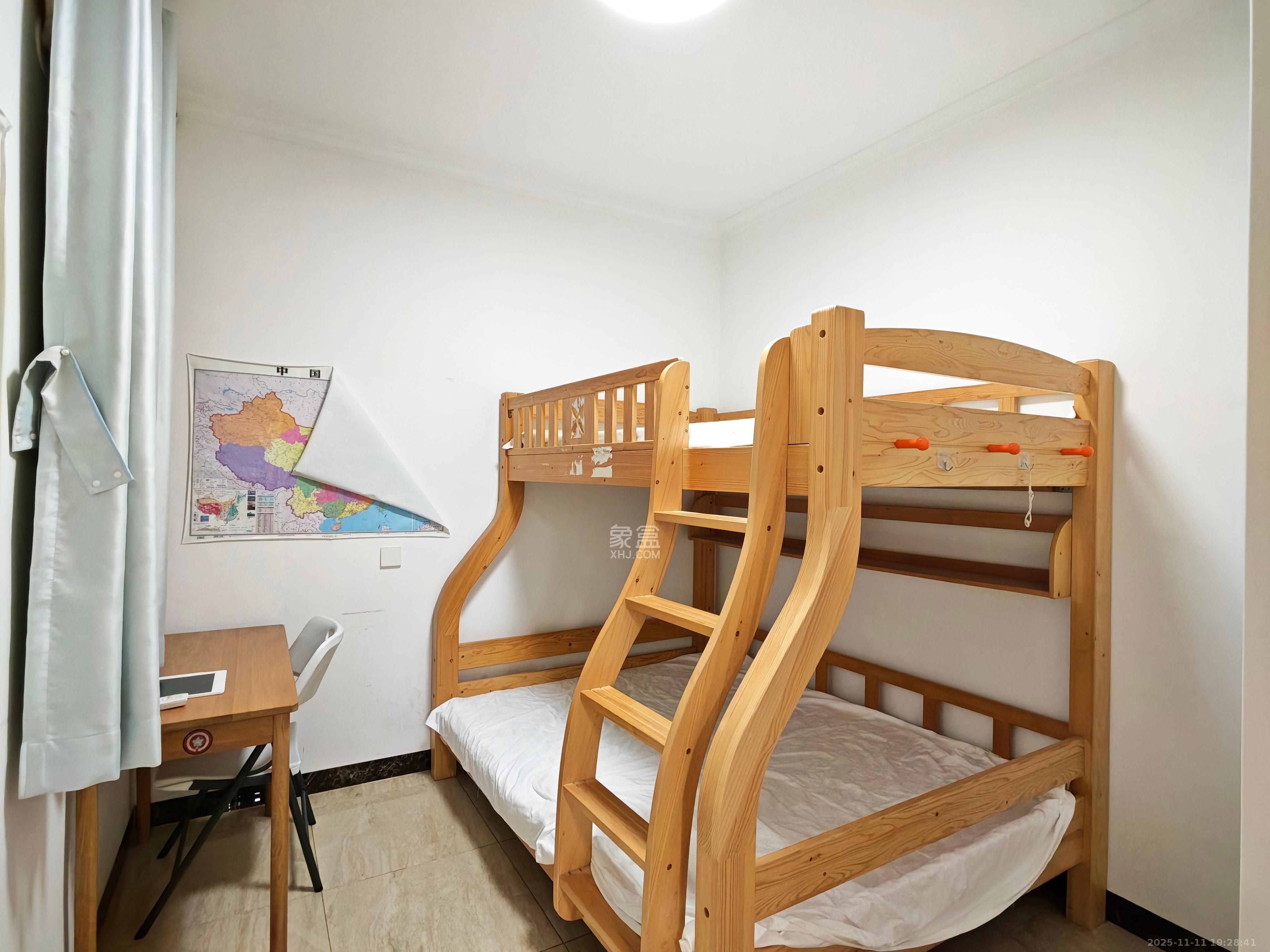 五矿万境水岸五期（五矿万境水岸文苑）  2室2厅1卫    2400.0元/月室内图