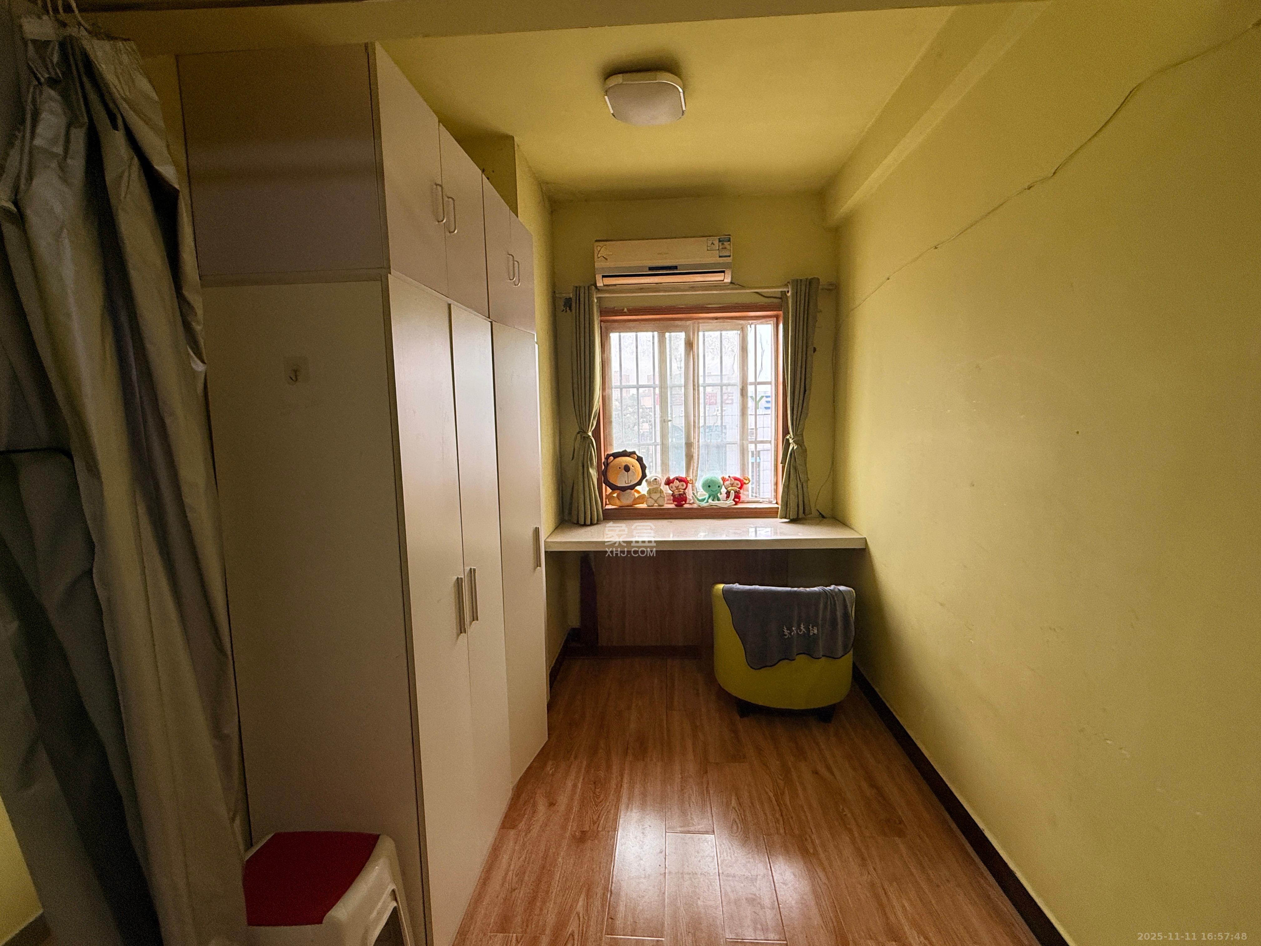 谋房博客(博客天街)  1室1厅1卫    1600.0元/月室内图