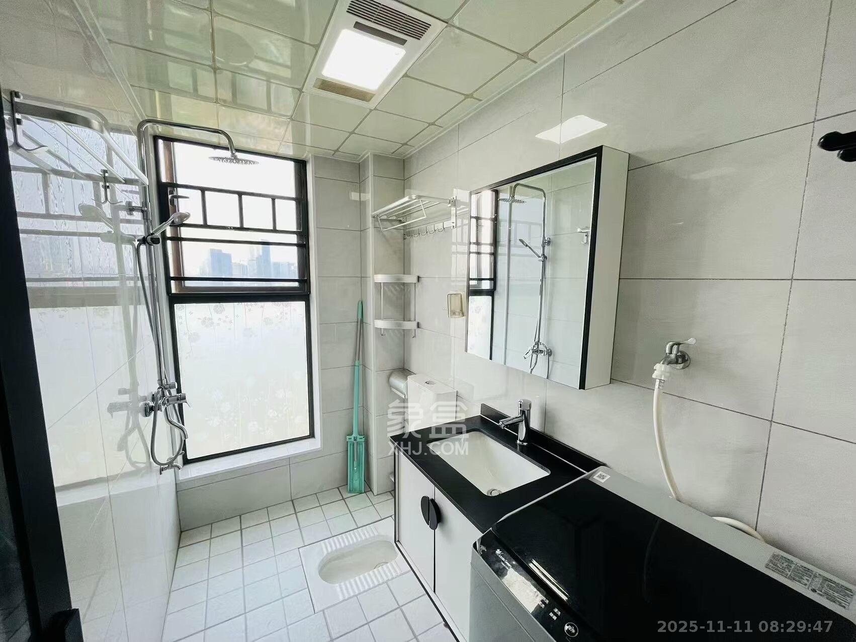 嘉雨兴园 1室1厅1卫 1800.0元/月 嘉雨兴园 1室1厅1卫 1800.0元/月室内图