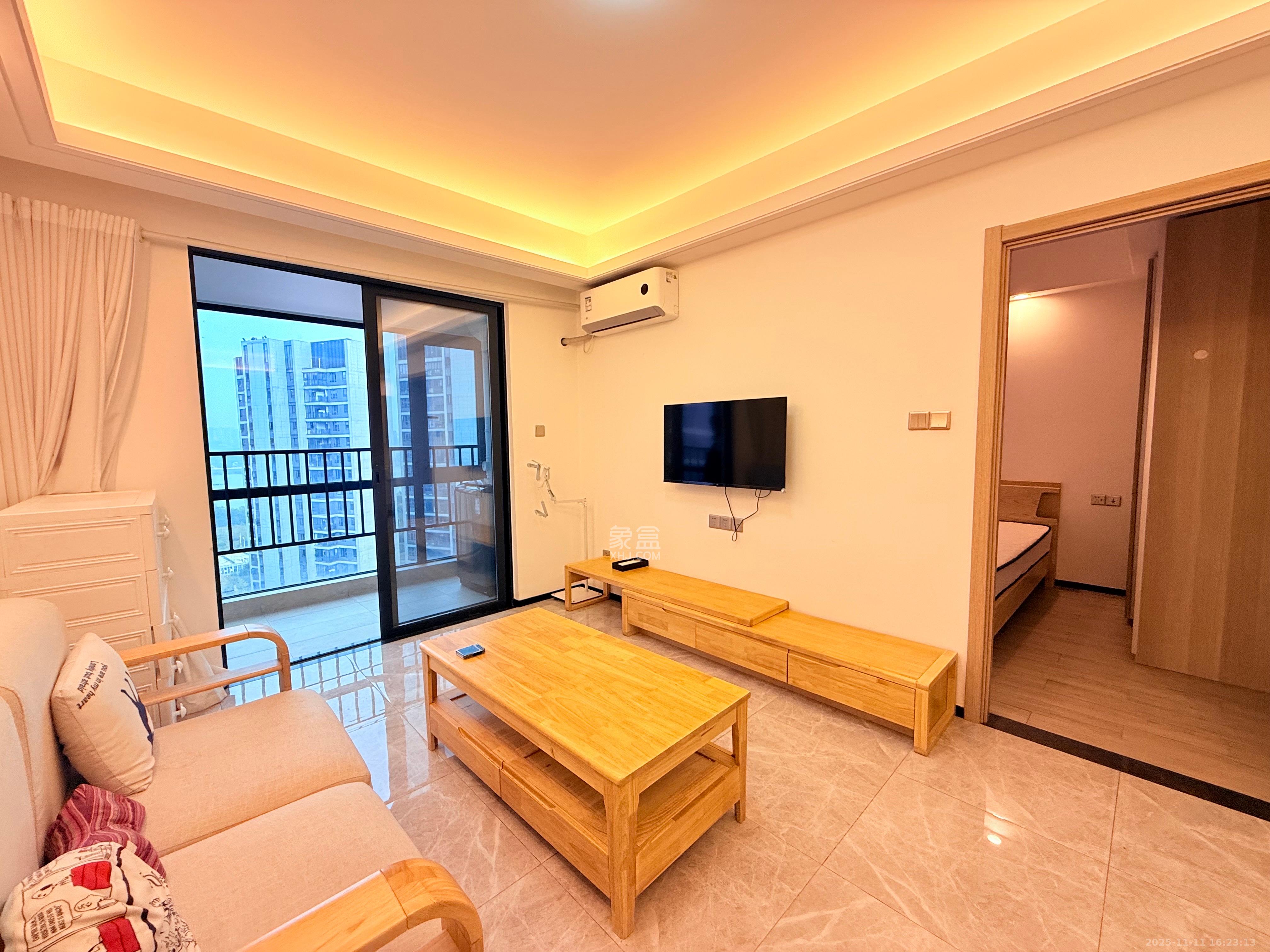 中海阅江府  1室0厅0卫    2600.0元/月室内图