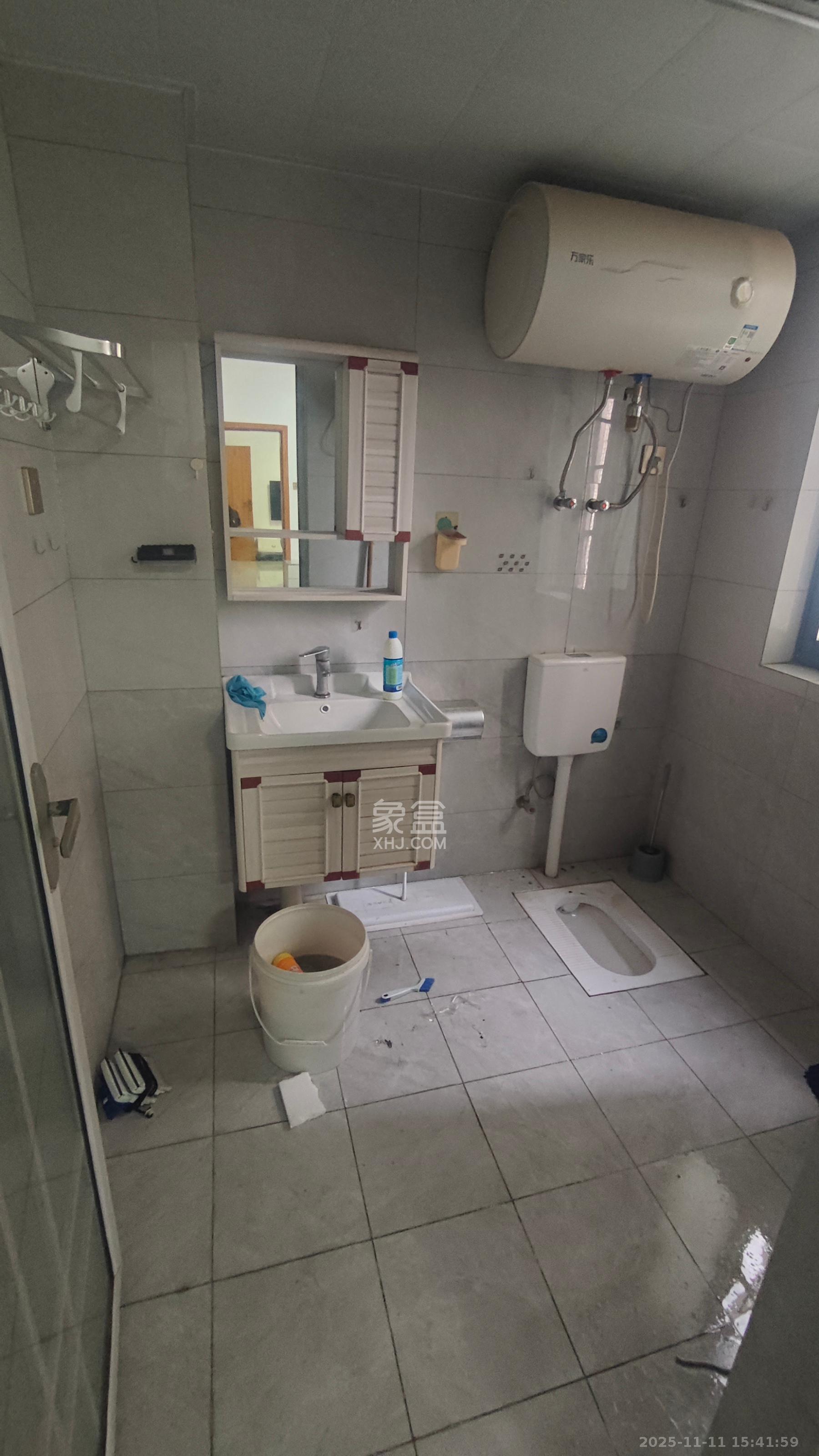 朝正美苑  1室1厅1卫    1600.0元/月室内图