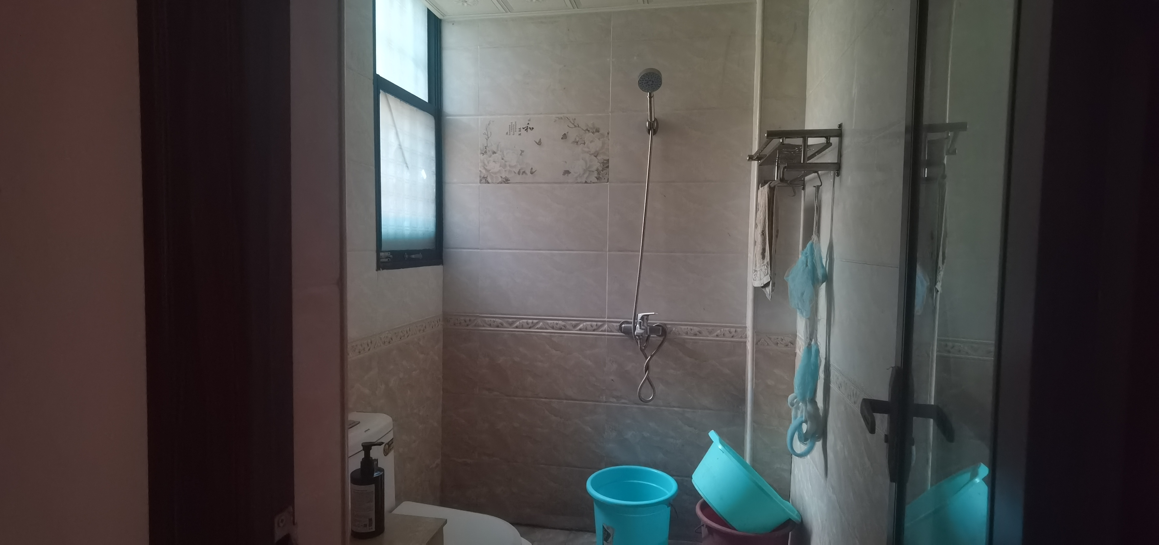 孙河九龙湾 3室2厅2卫 35.0万 孙河九龙湾 3室2厅2卫 35.0万客厅