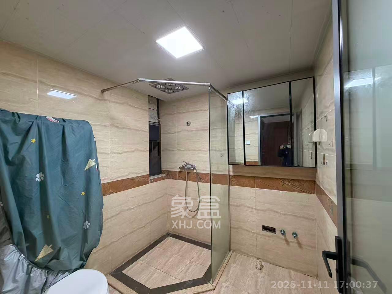 江山帝景哈佛 3室2厅2卫 2100.0元/月 江山帝景哈佛 3室2厅2卫 2100.0元/月室内图