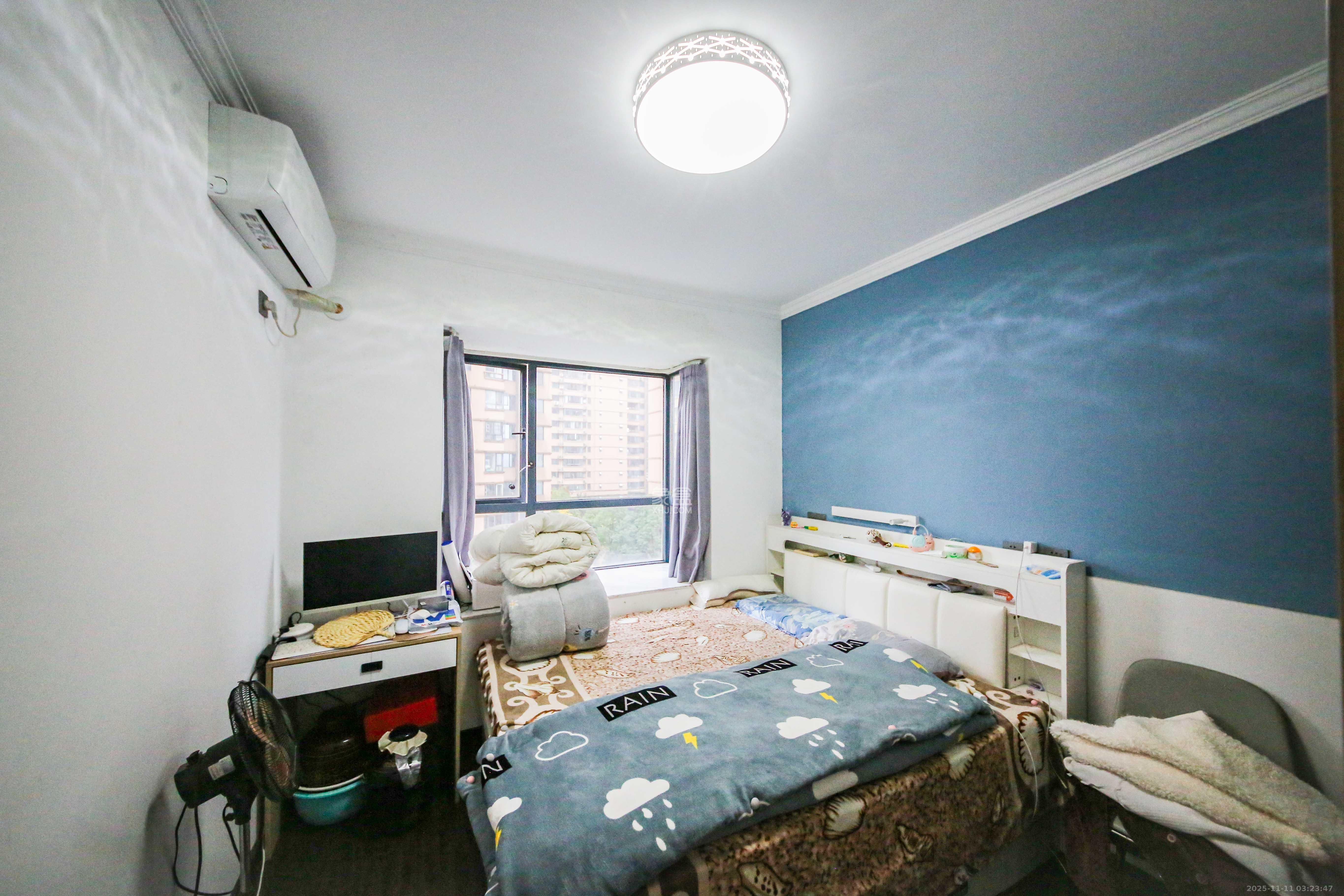 水墨林溪  3室2厅1卫    80.0万卧室