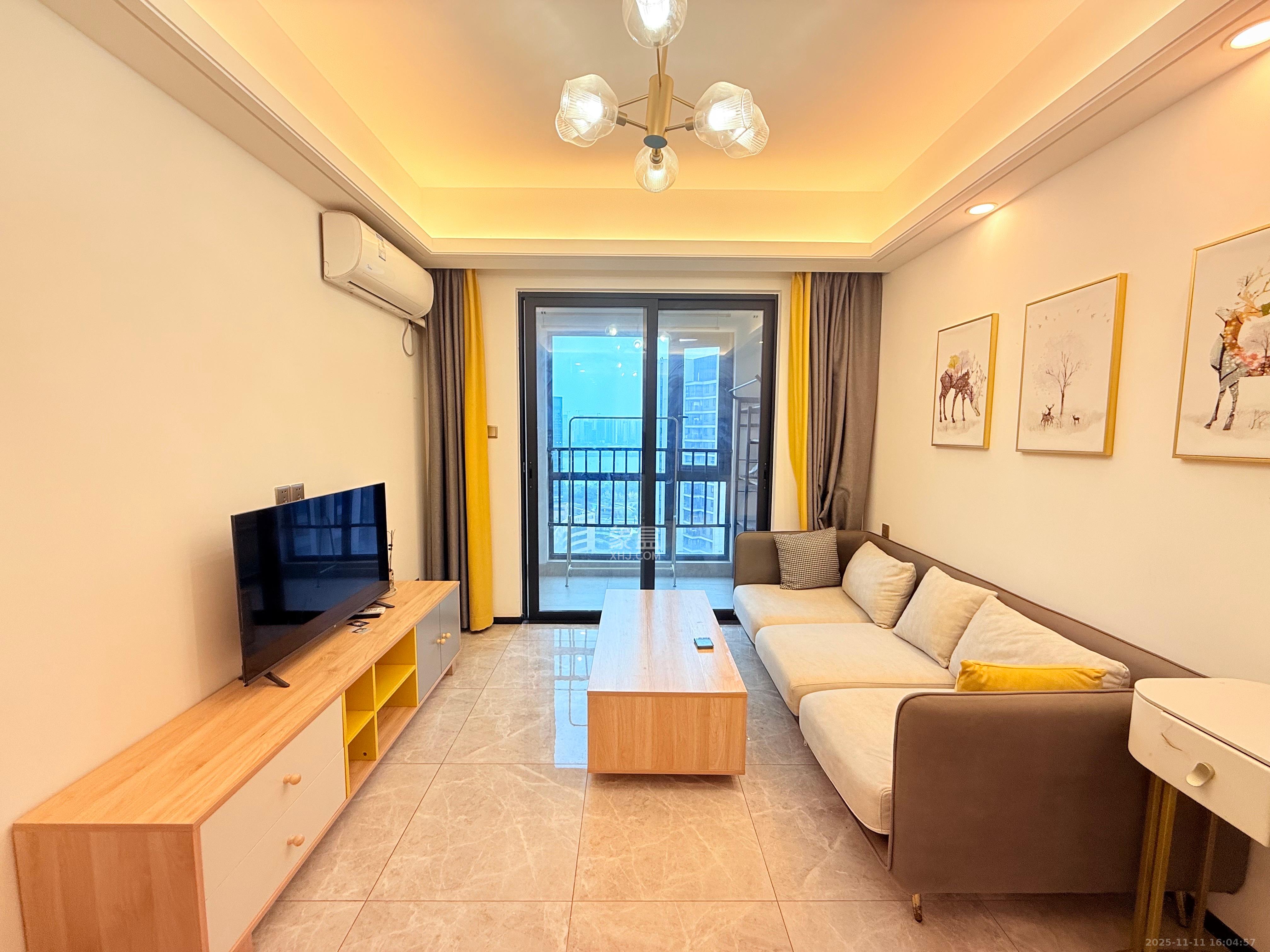 中海阅江府  1室0厅0卫    2800.0元/月