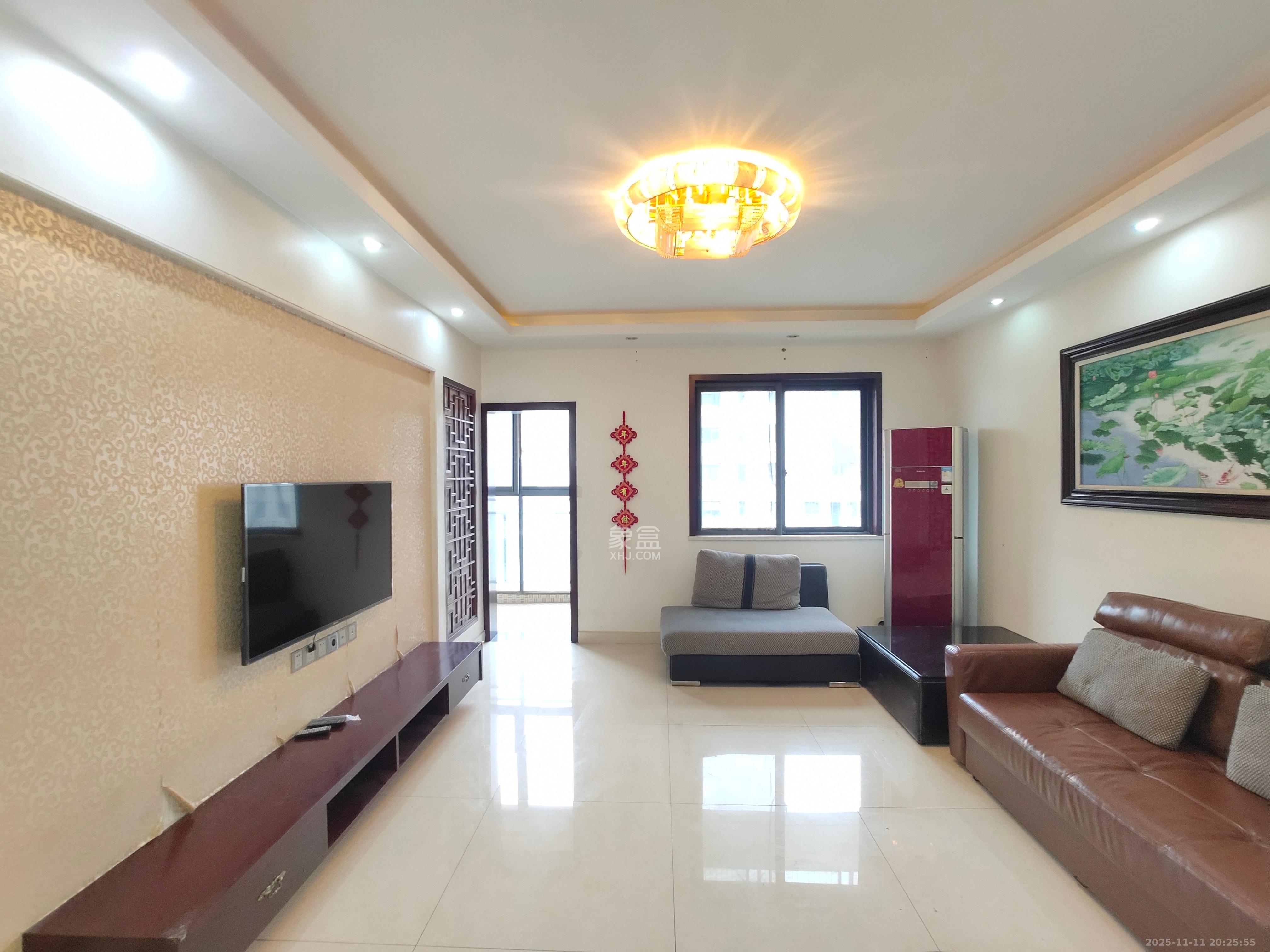 嘉宇盛世华章  3室2厅2卫    2800.0元/月