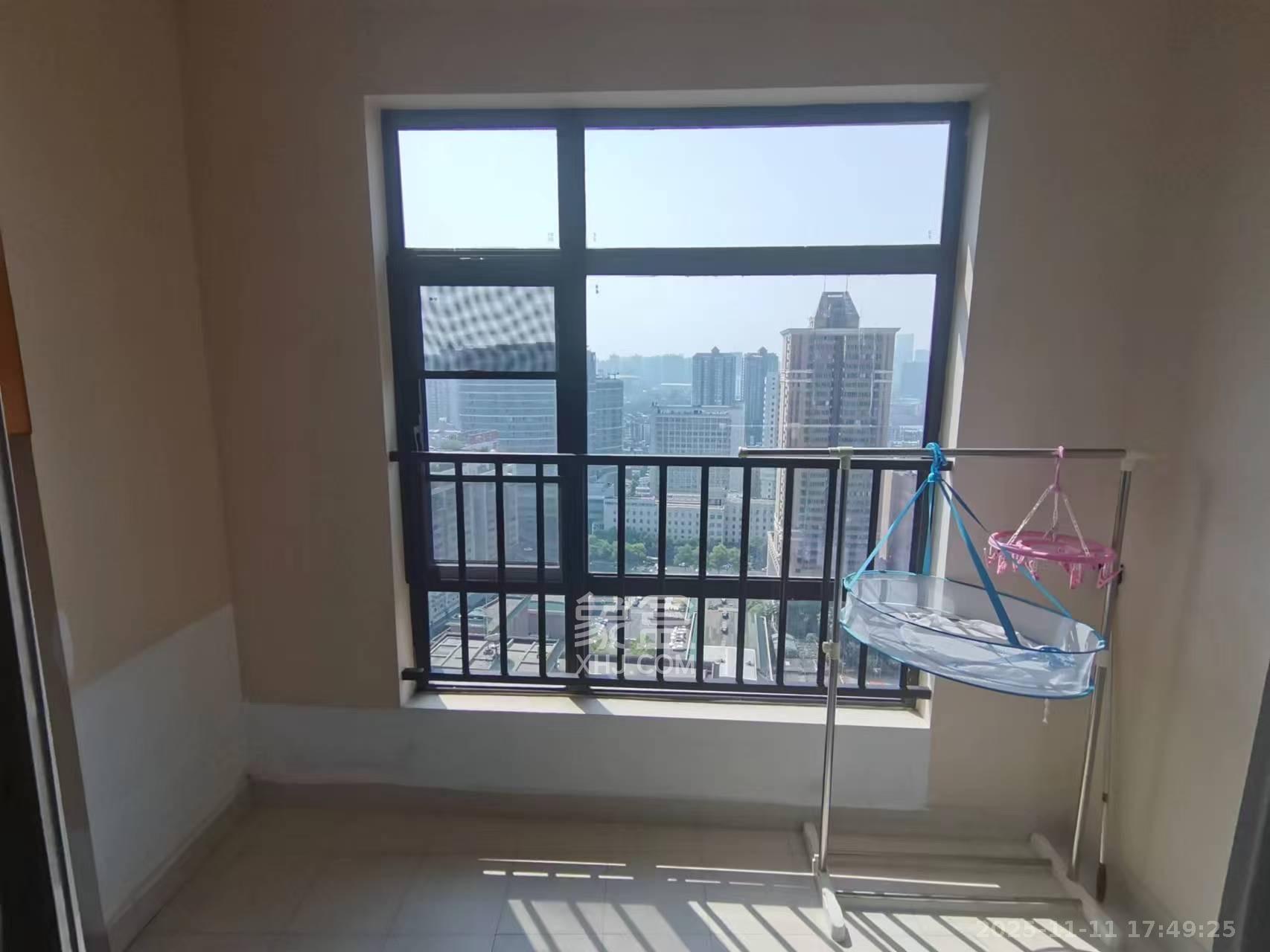 湘域城邦（湘域国际中心）  2室1厅1卫    3200.0元/月室内图