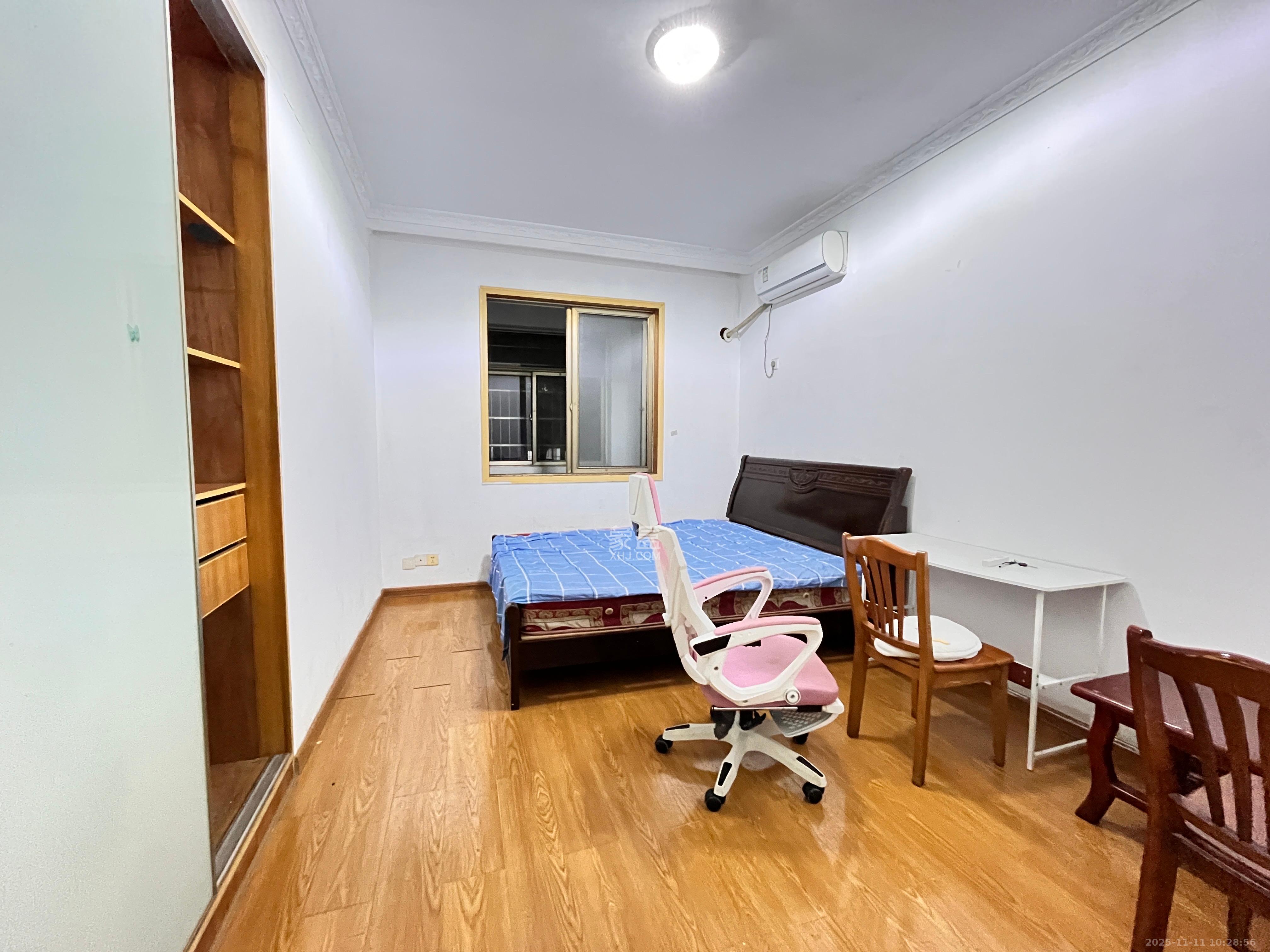 芙蓉区规划局宿舍 2室2厅1卫 1600.0元/月 芙蓉区规划局宿舍 2室2厅1卫 1600.0元/月室内图