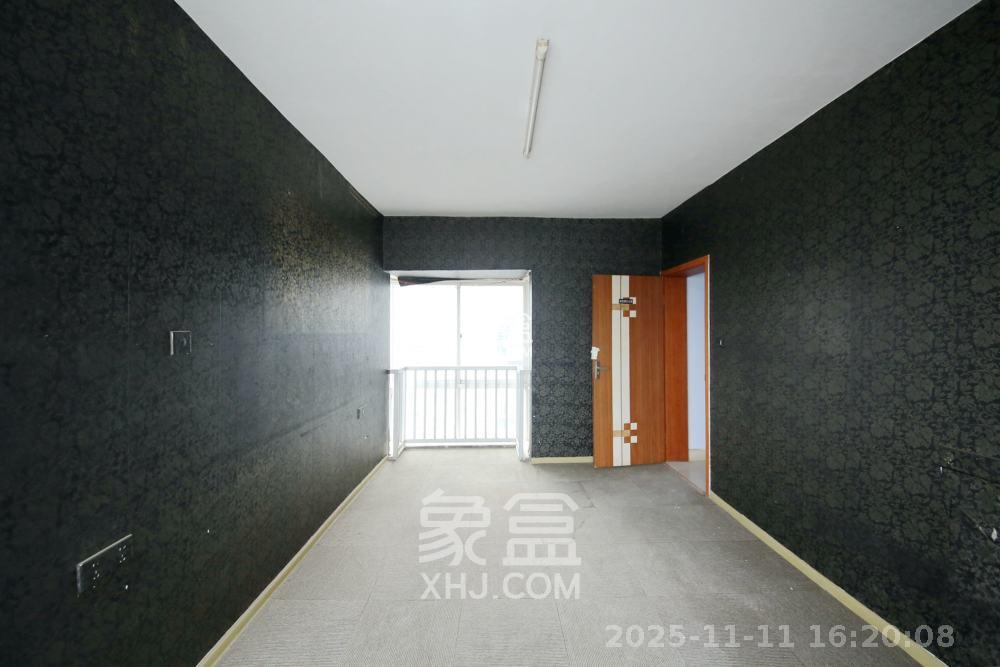 鸿运凯旋国际（科佳电脑城）  2室1厅1卫    2500.0元/月