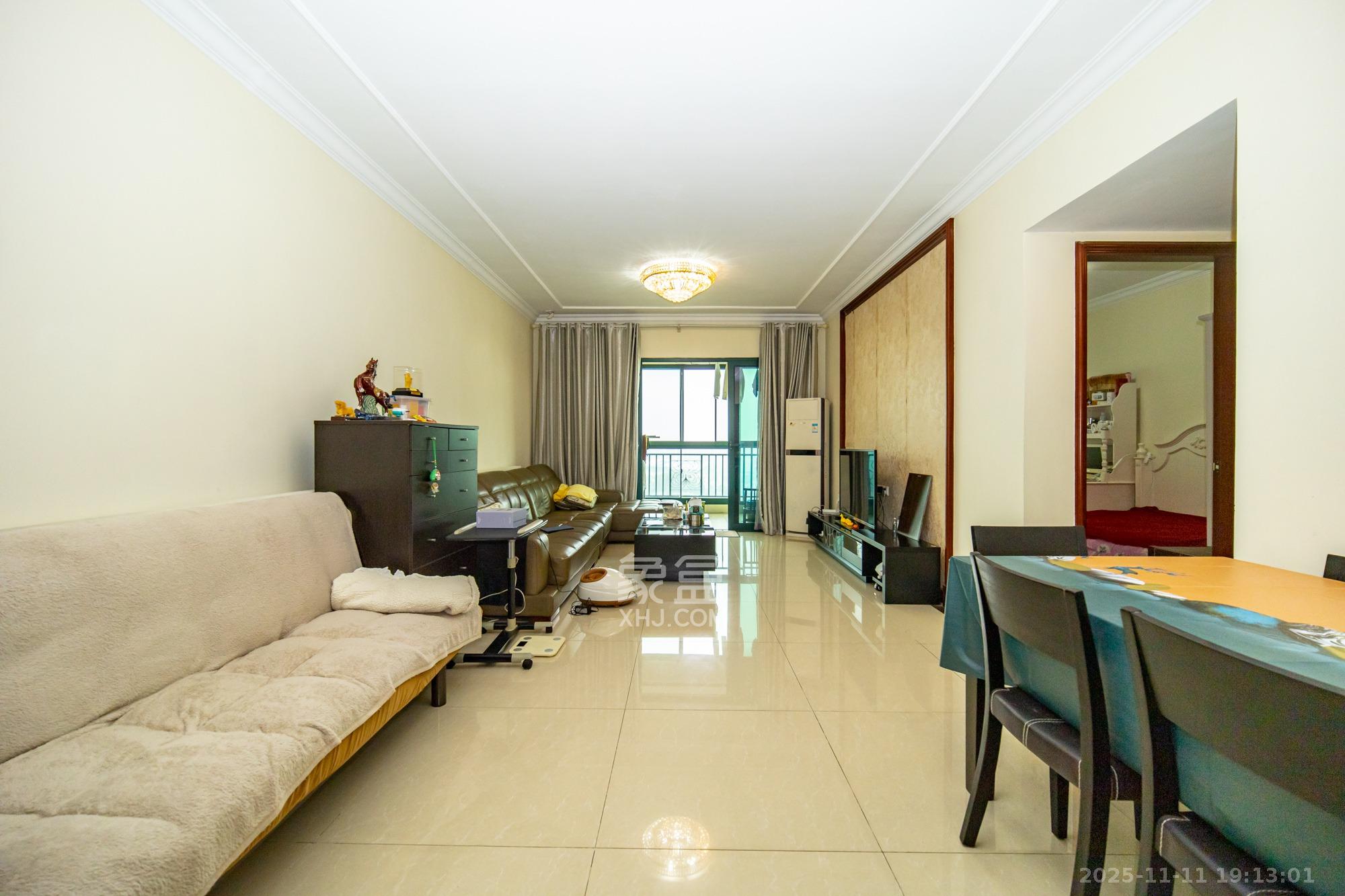 恒大雅苑 3室2厅2卫 103.0万 恒大雅苑 3室2厅2卫 103.0万客厅