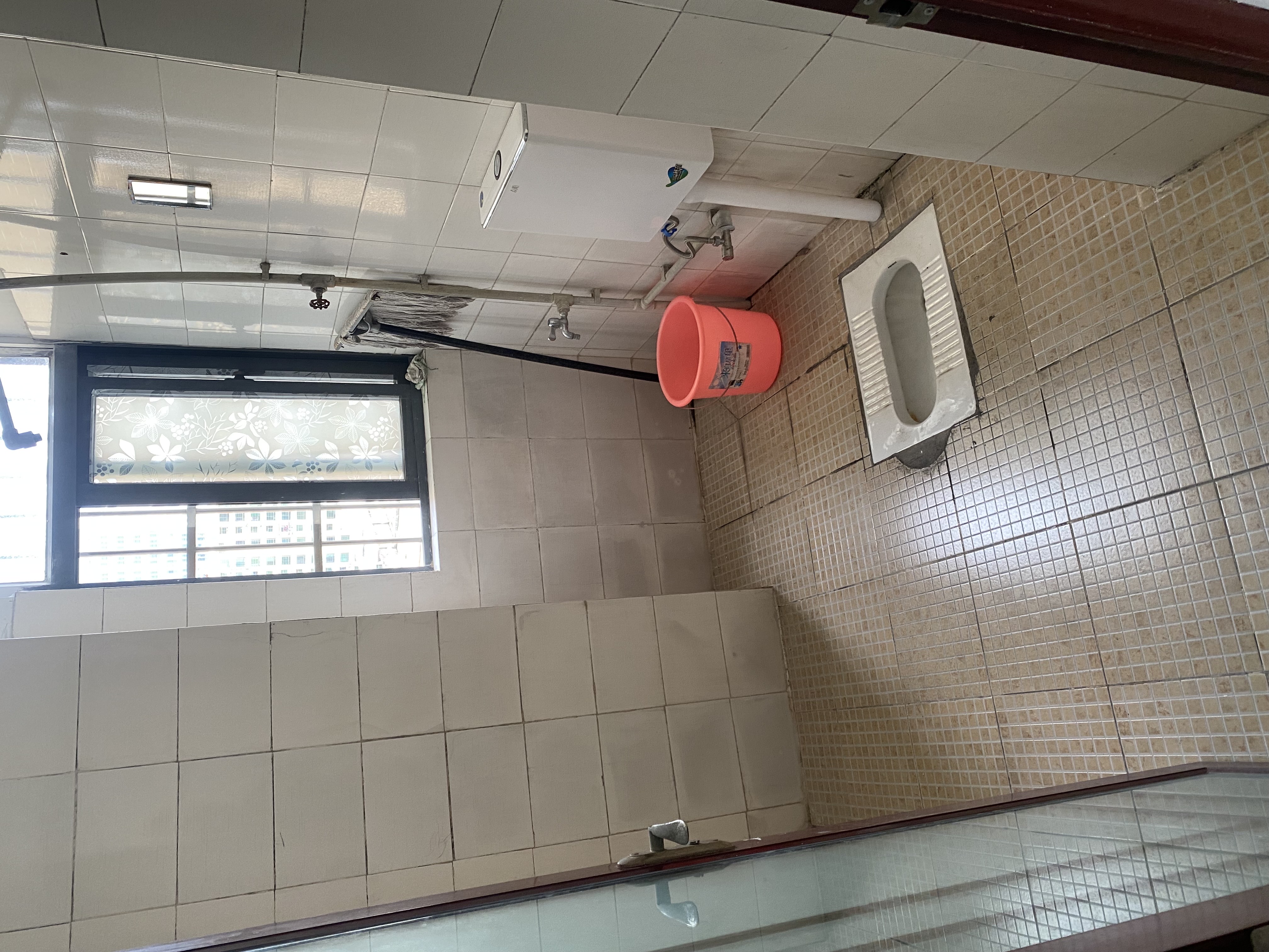 金海广场  3室2厅2卫    2600.0元/月室内图