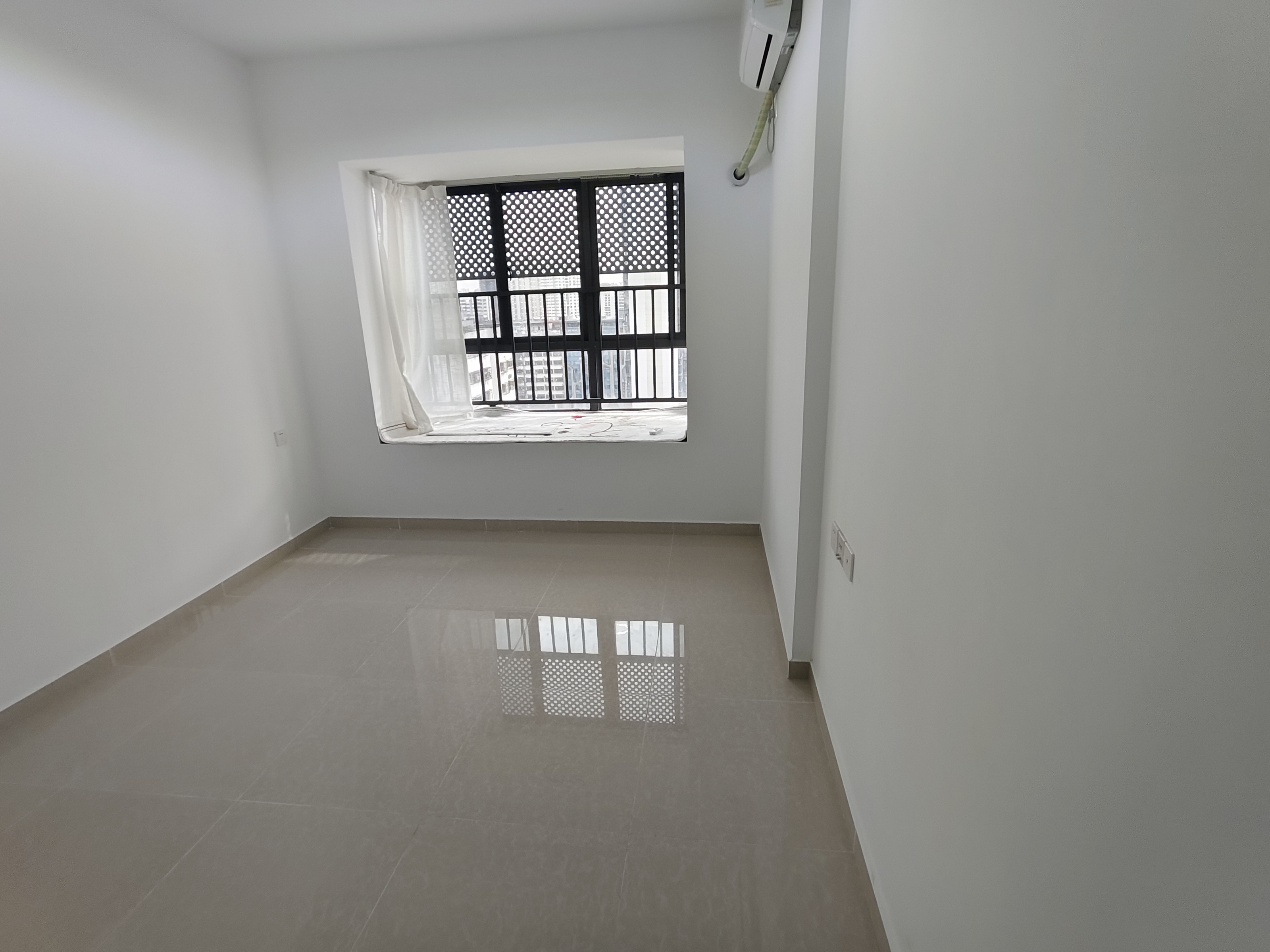 中交.博巷雅苑  3室2厅1卫    2400.0元/月室内图