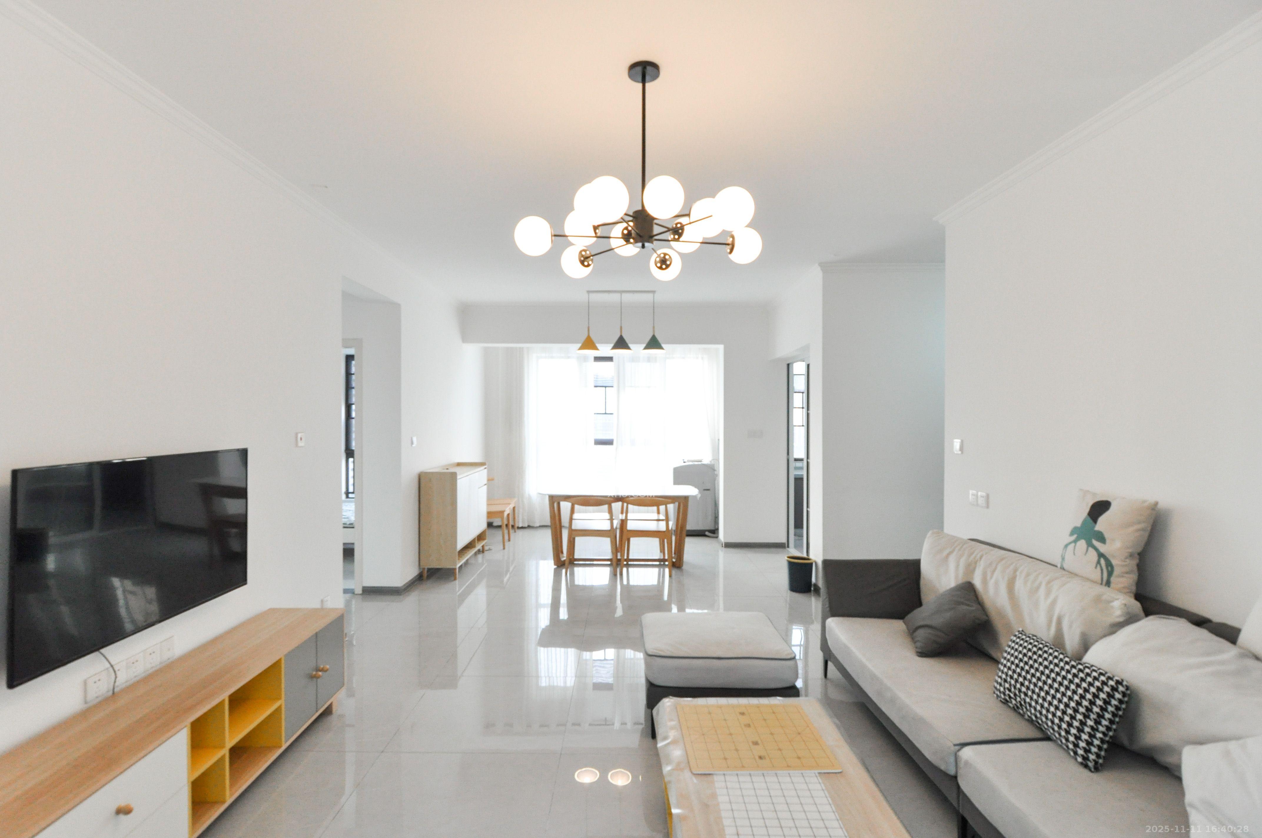 梅溪湖金茂悦（金悦雅苑）  4室2厅2卫    3500.0元/月室内图