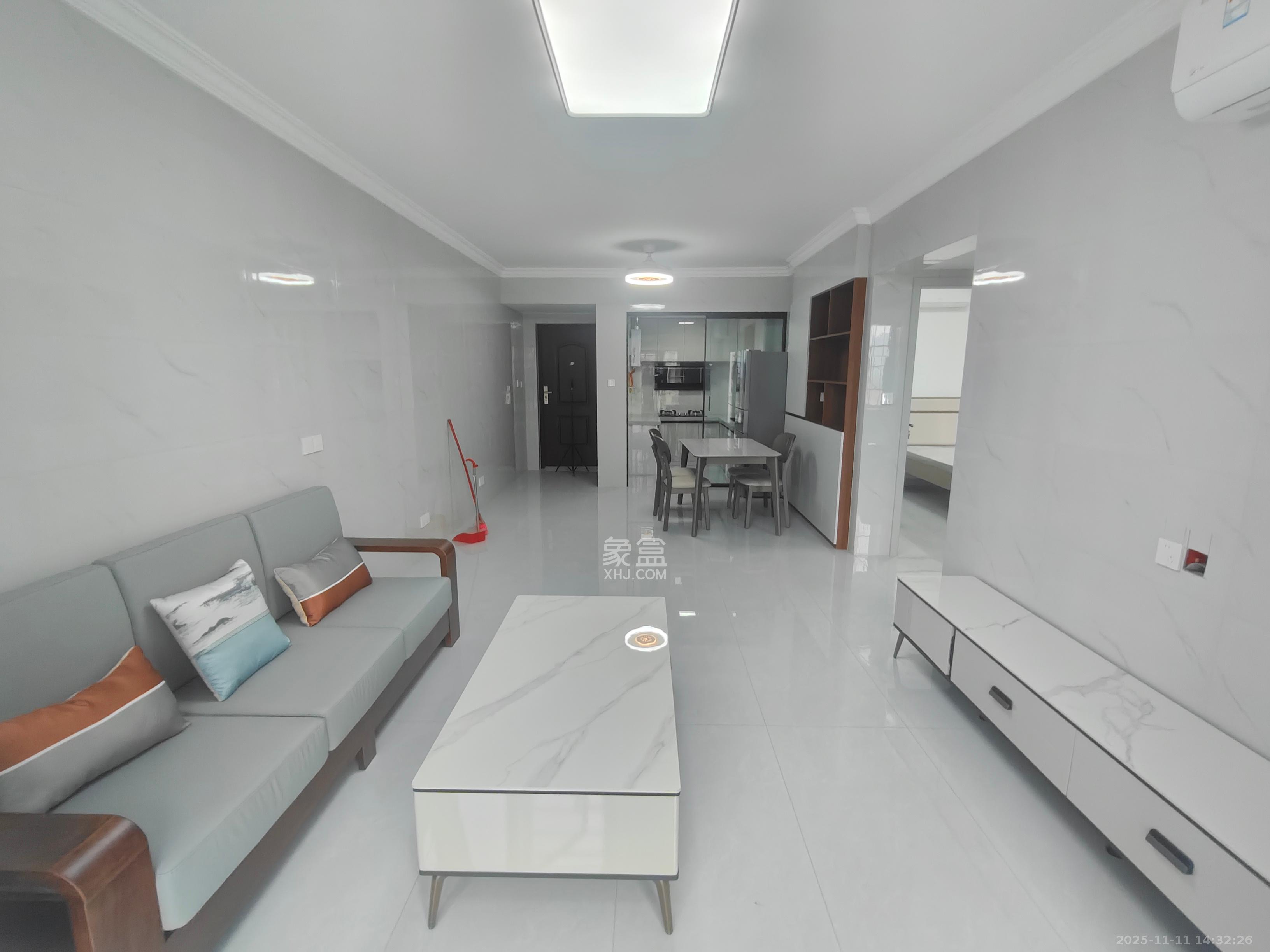 和景家园二期 2室1厅1卫 1900.0元/月 和景家园二期 2室1厅1卫 1900.0元/月室内图